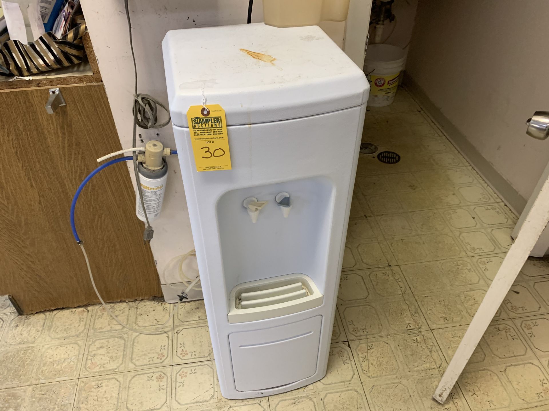 HOT / COLD WATER COOLER