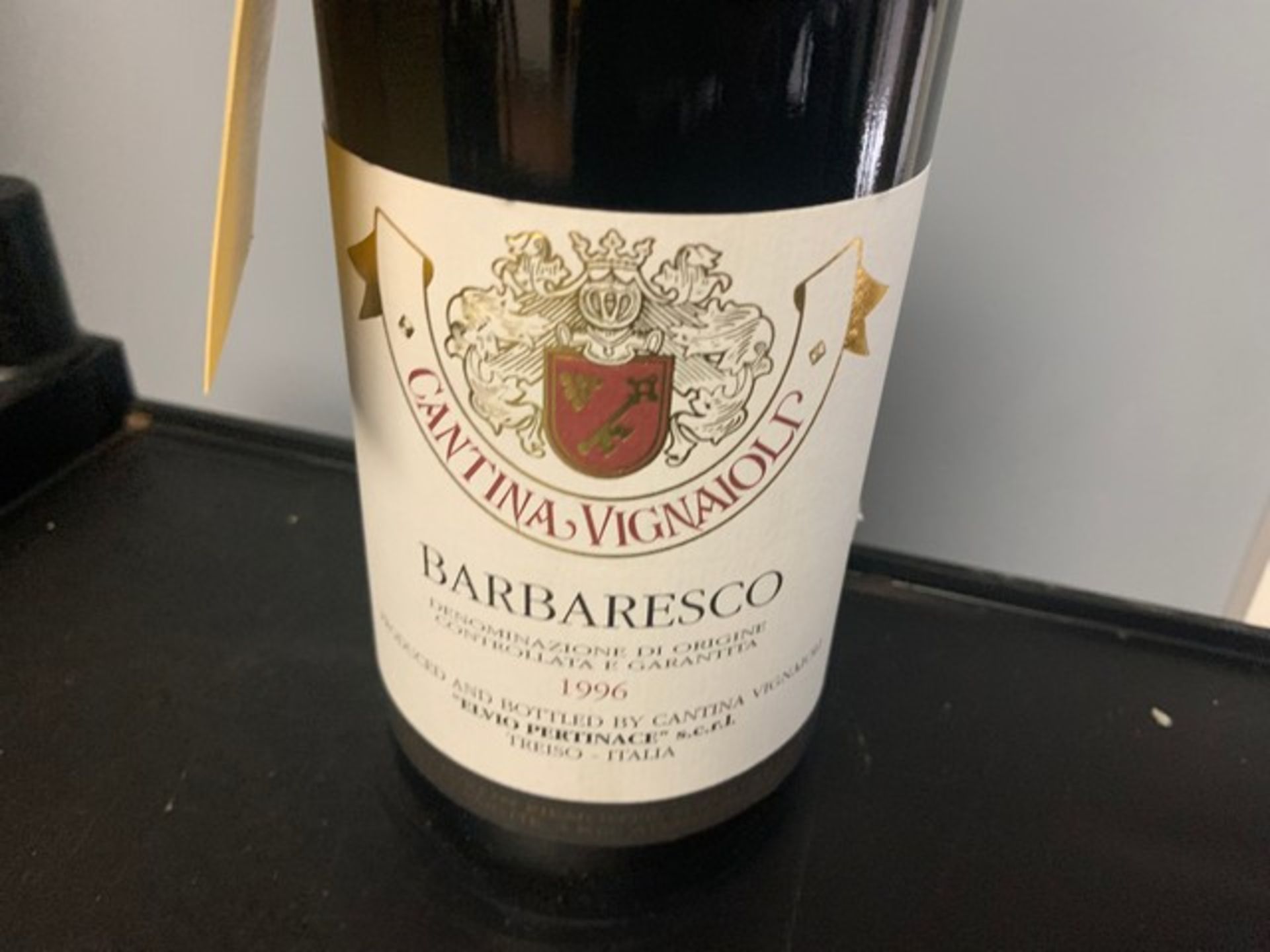 1996 CANTINA VIGNAIOLR BARBARESCO - 750ml - Image 2 of 3