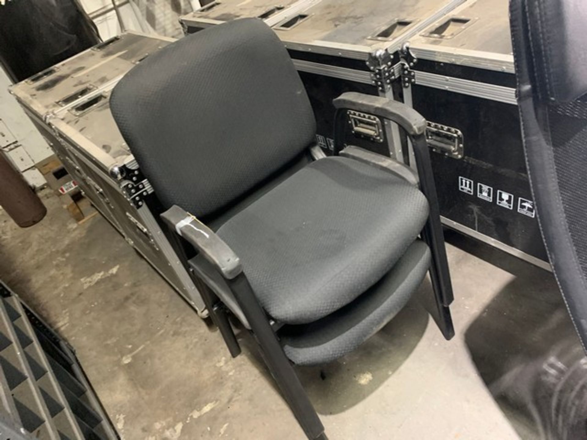 BLACK CLIENT CHAIRS