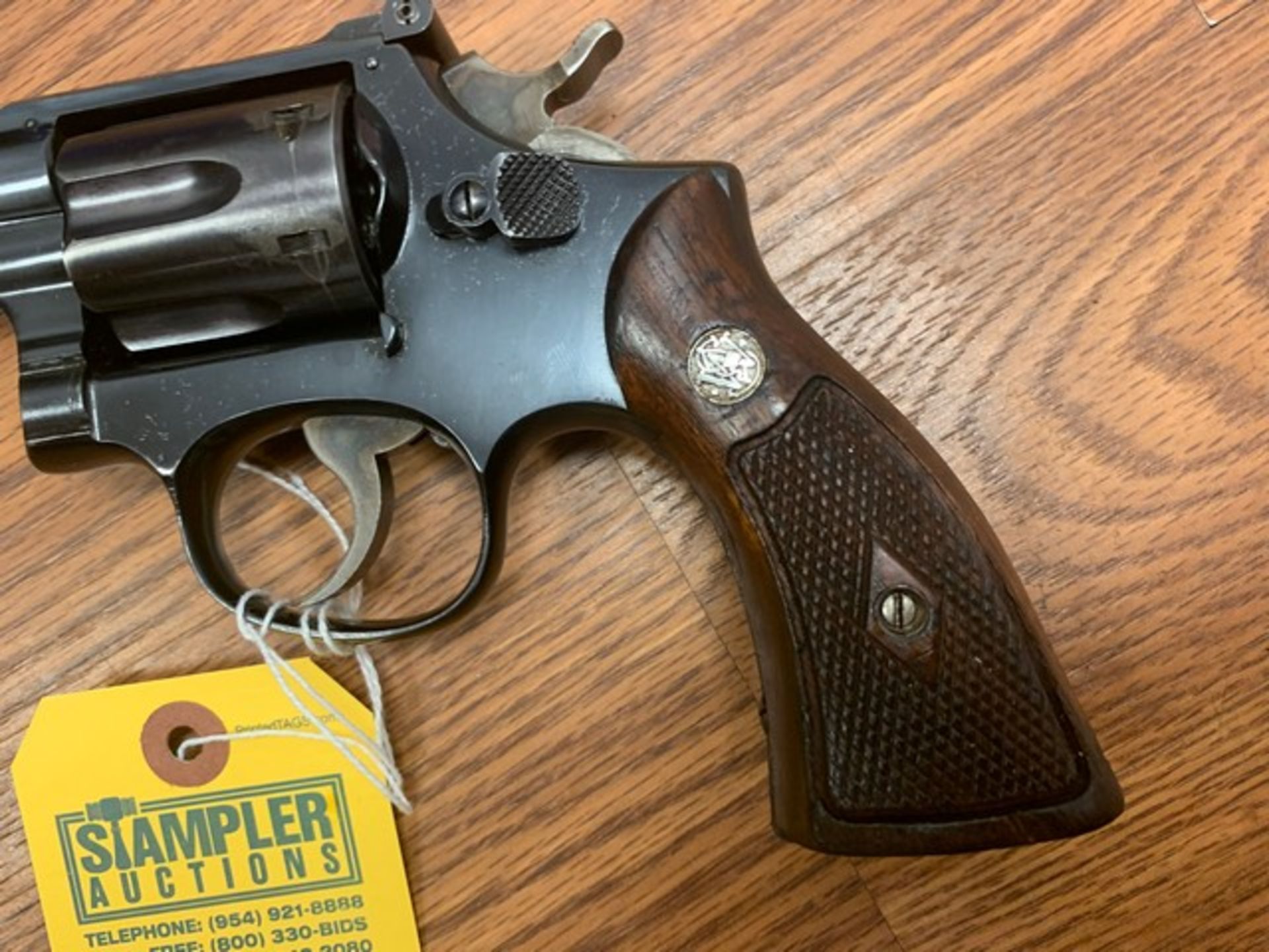 SMITH & WESSON K22 MASTERPIECE PISTOL - ORIGINAL FINISH - 1948 (FOB HOLLYWOOD, FL) - Image 2 of 5