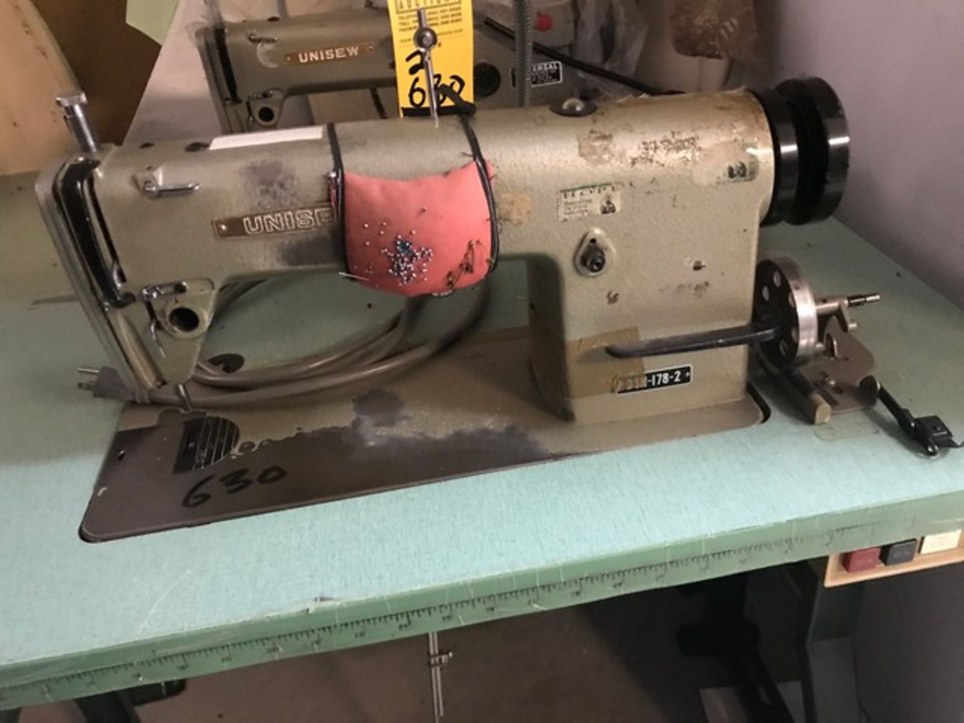 UNISEW DSN-178 SEWING MACHINES WITH MOTORS & STANDS - Image 2 of 3