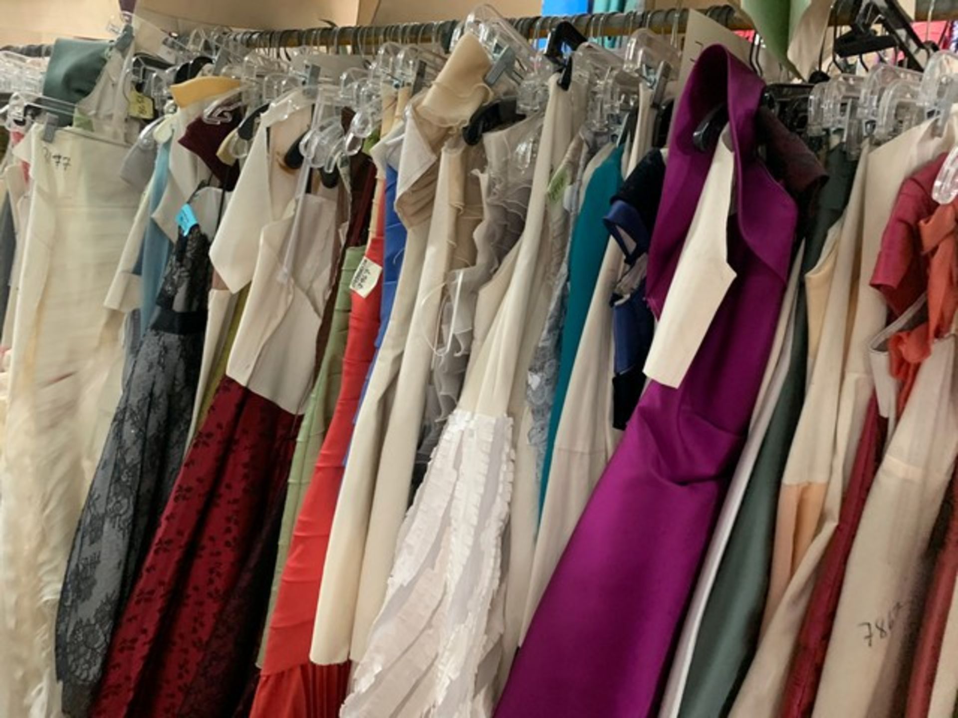 LOT ASSORTED DRESSES, REMNANTS, MATERIAL, ETC (3 ROWS) - Image 3 of 6