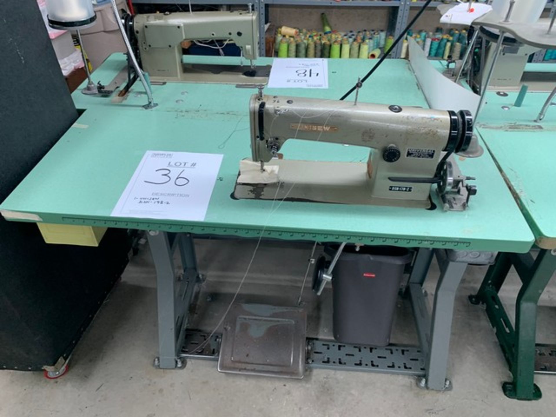 UNISEW DSN-178-2 SEWING MACHINE WITH MOTOR & STAND