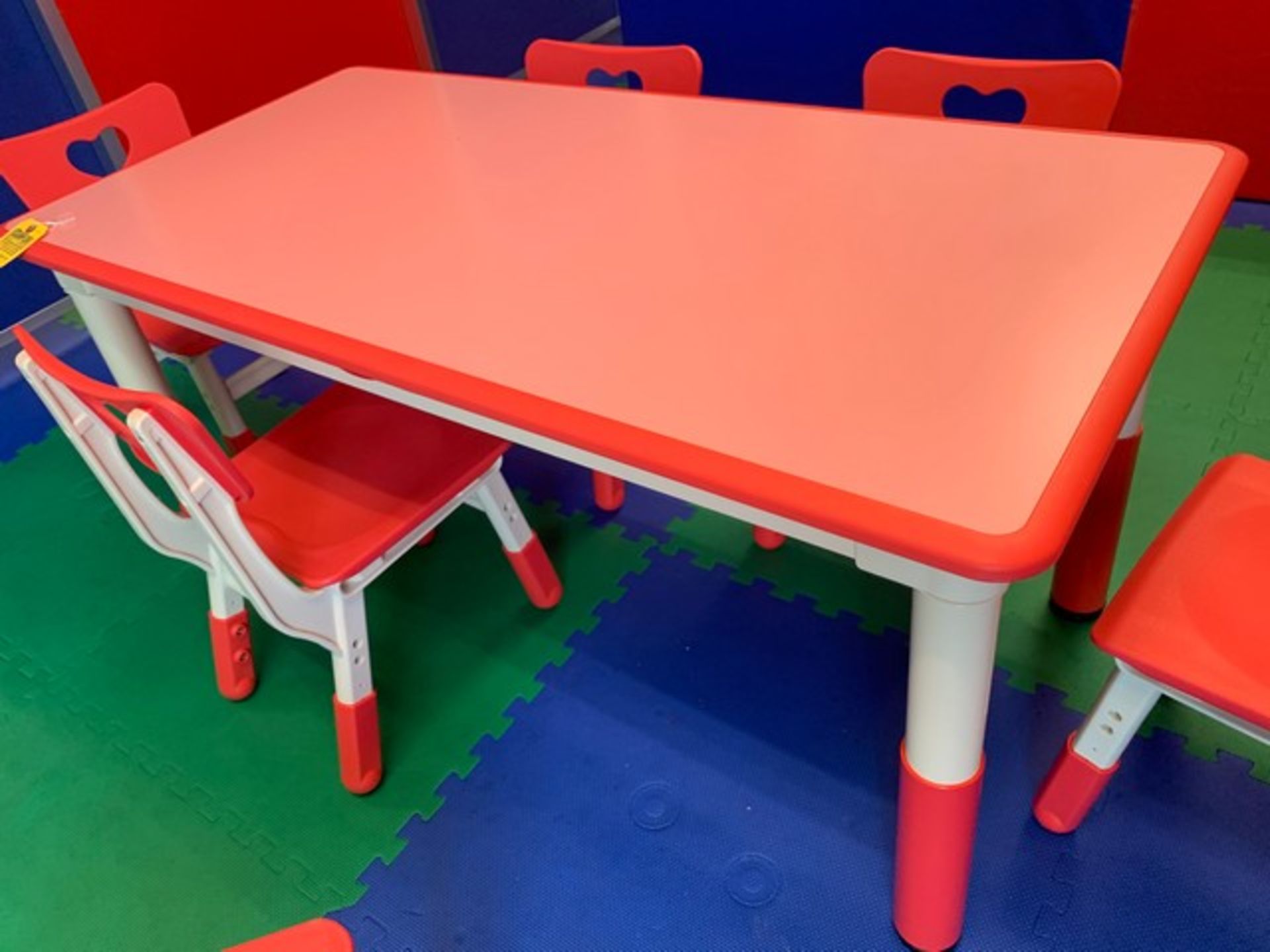 KIDS ADJUSTABLE PINK PARTY TABLE - 47''x24'' - Image 3 of 4