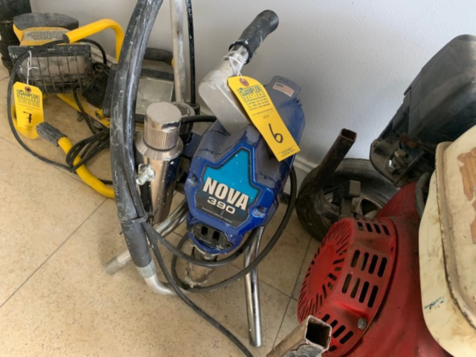 NOVA 390 PAINT SPRAYER