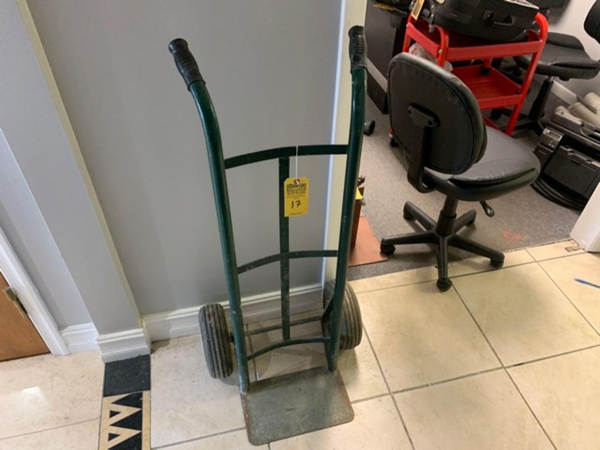 GREEN HAND TRUCK