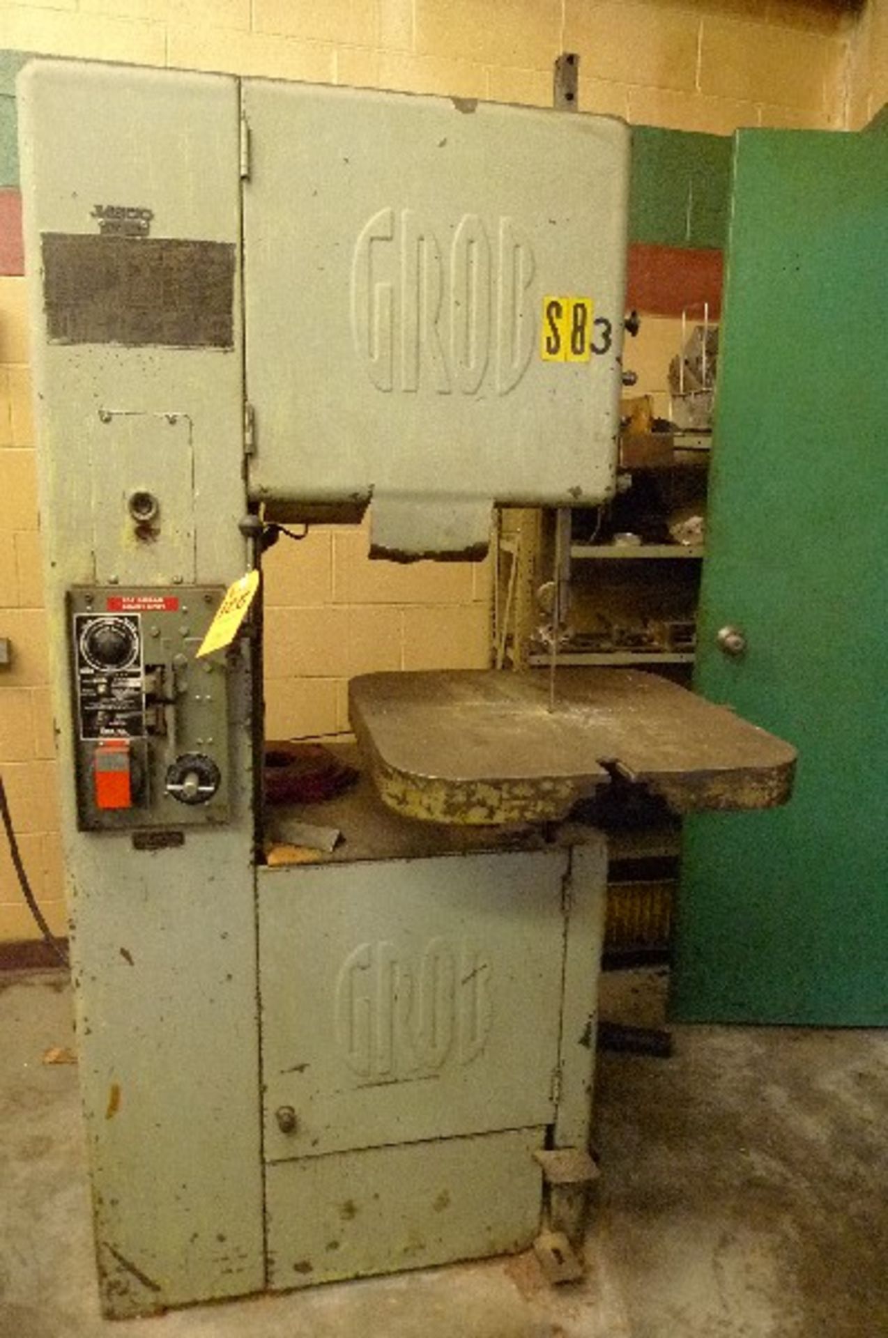 GROB 20" VERTICAL BANDSAW W/ WELDER