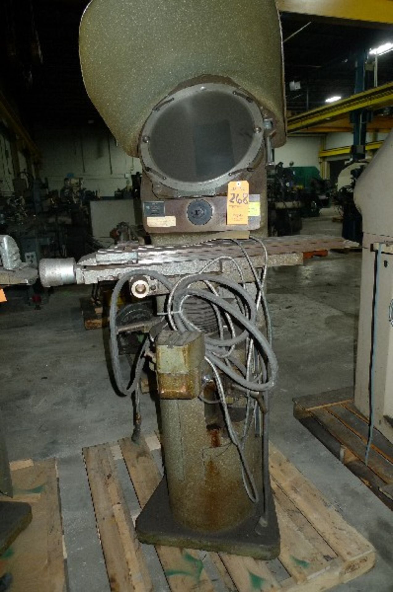 JONES & LAMSON 14" OPTICAL COMPARATOR