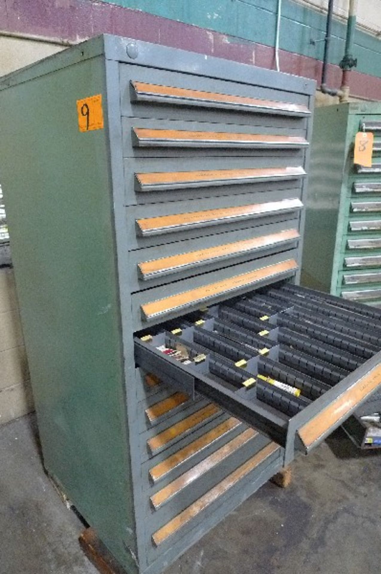 VIDMAR TYPE CABINET W/ REAMERS