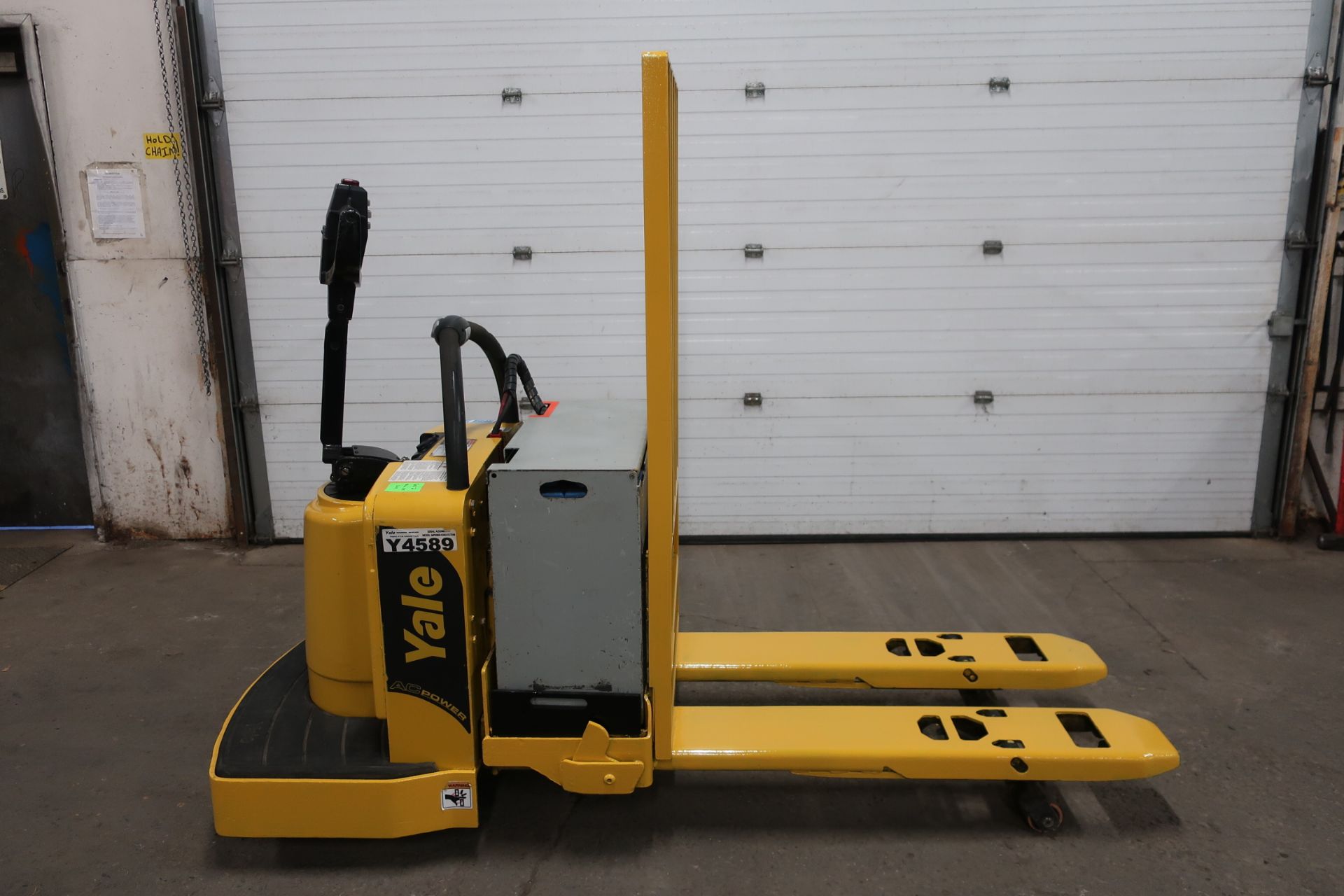 2013 Yale Walk Behind Powered Pallet Cart 6000lbs capacity Walkie Electric unit