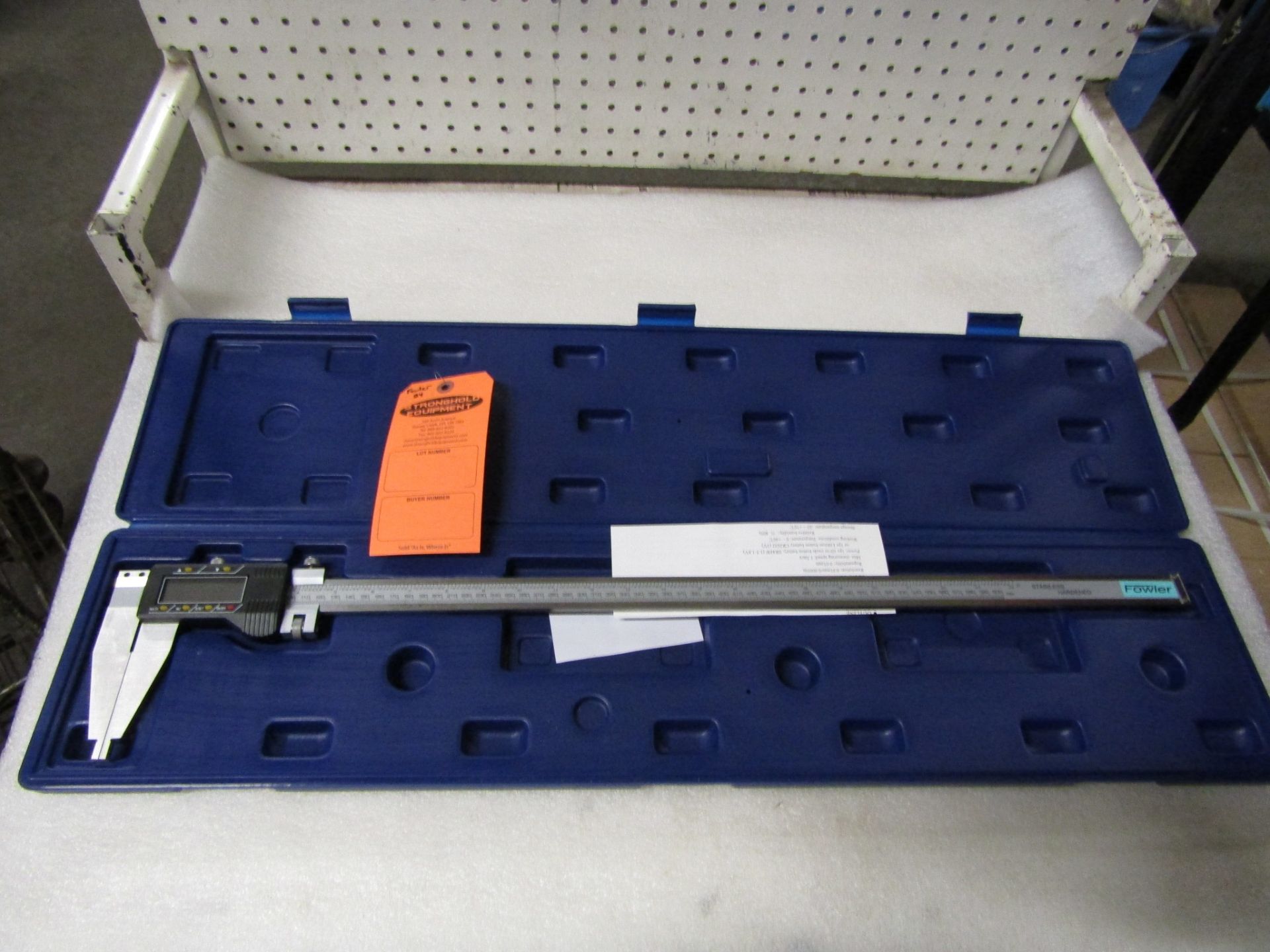 BRAND NEW Fowler 24" / 600mm Digital Caliper - large digital readout display in case - MINT