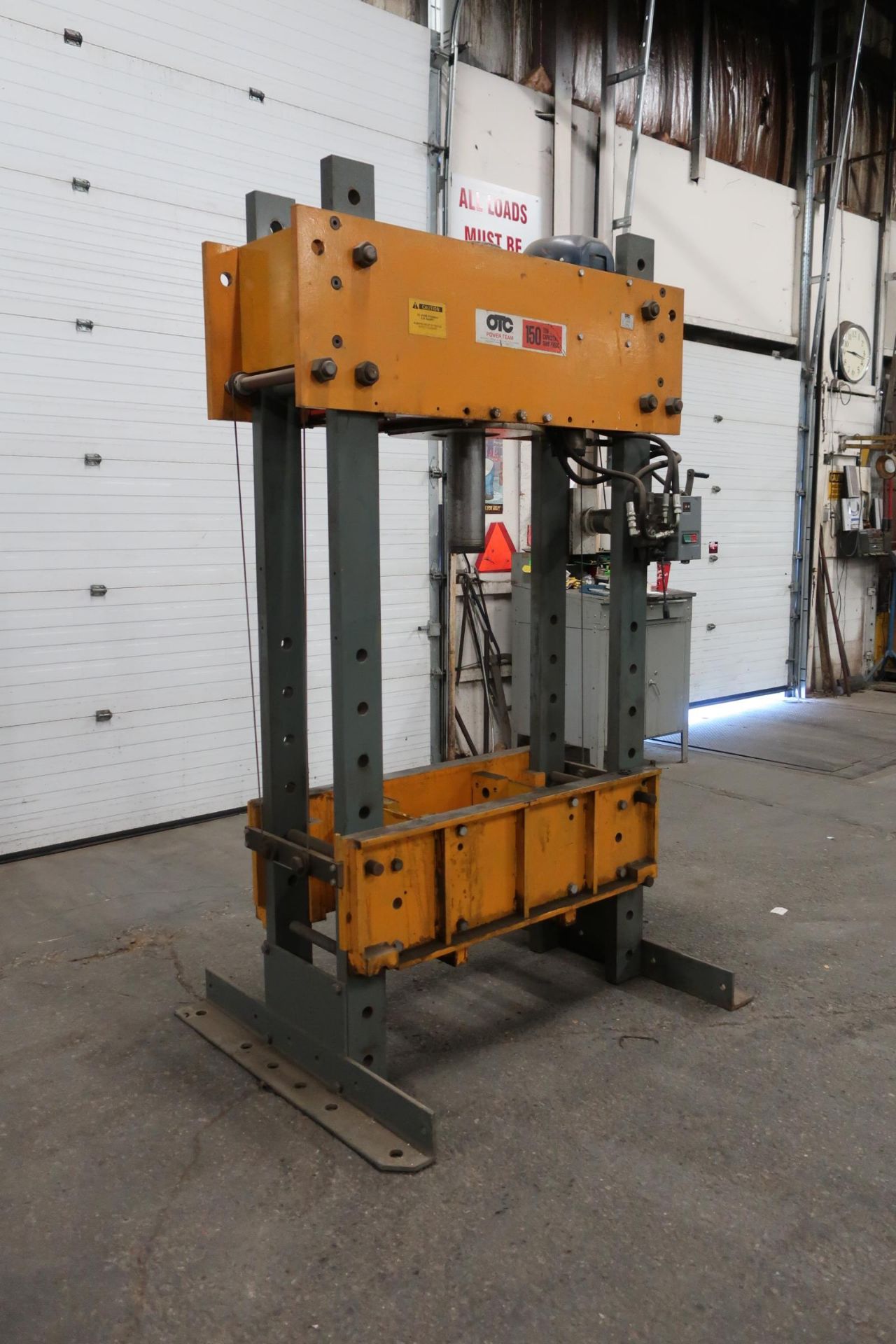 OTC Powerteam 150 ton Capacity adjustable H-frame Hydraulic Press model RBF15015 - Image 2 of 3