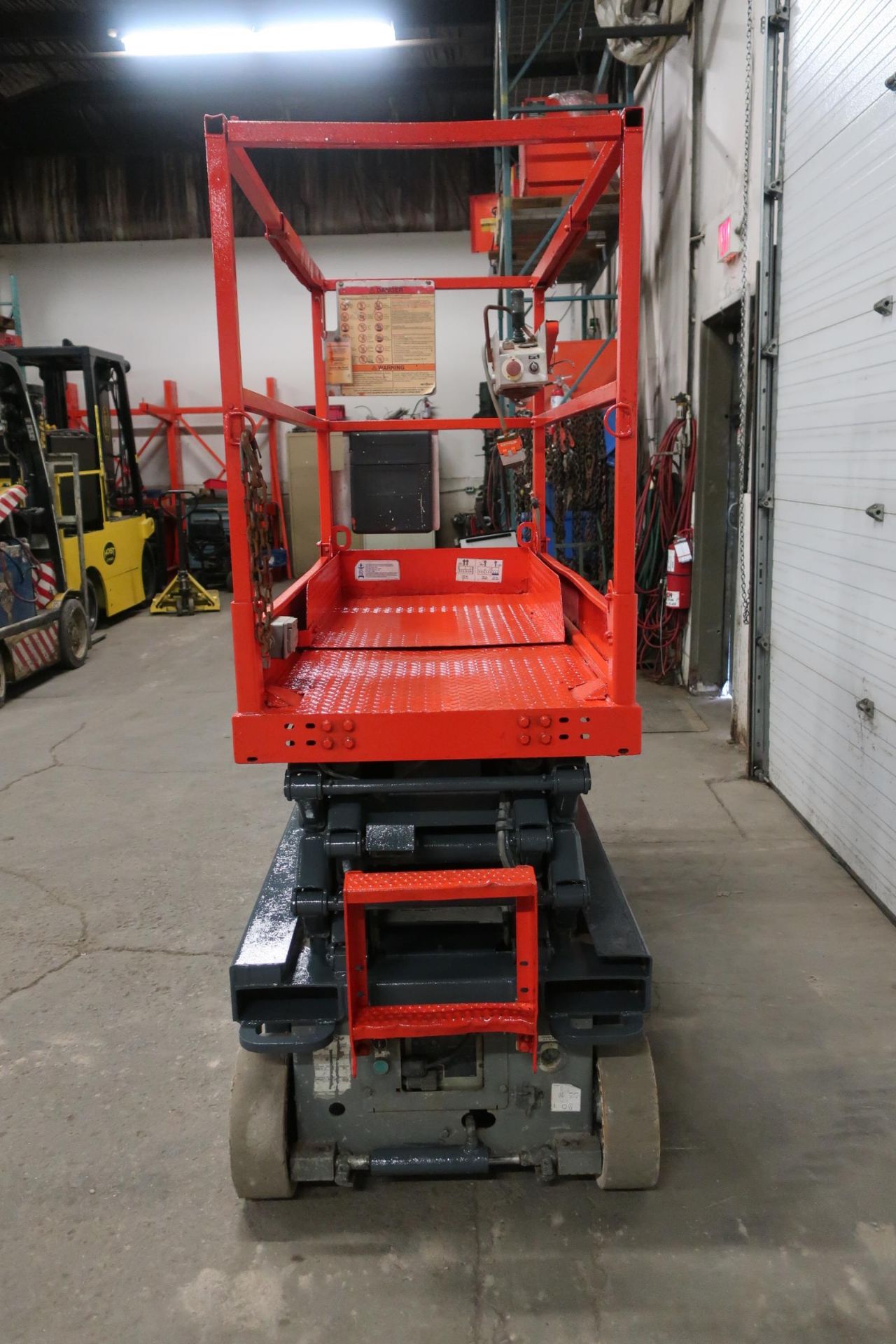 FREE CUSTOMS - SkyJack III Electric Scissor Lift model 3219 - 19 feet lift with pendant controller - Image 2 of 2