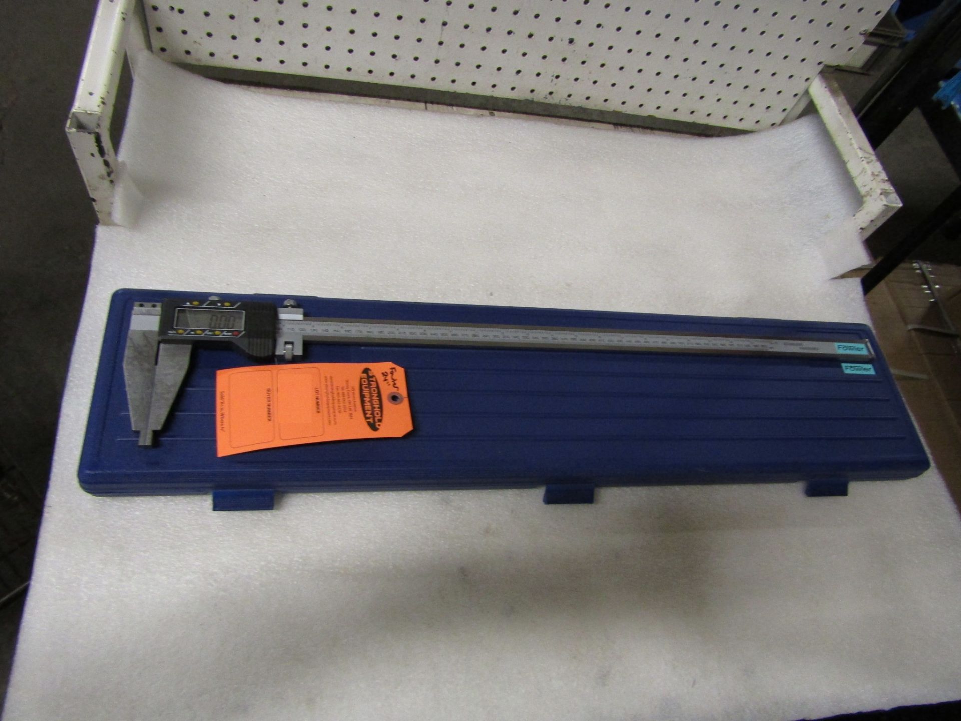 BRAND NEW Fowler 24" / 600mm Digital Caliper - large digital readout display in case - MINT - Image 2 of 2