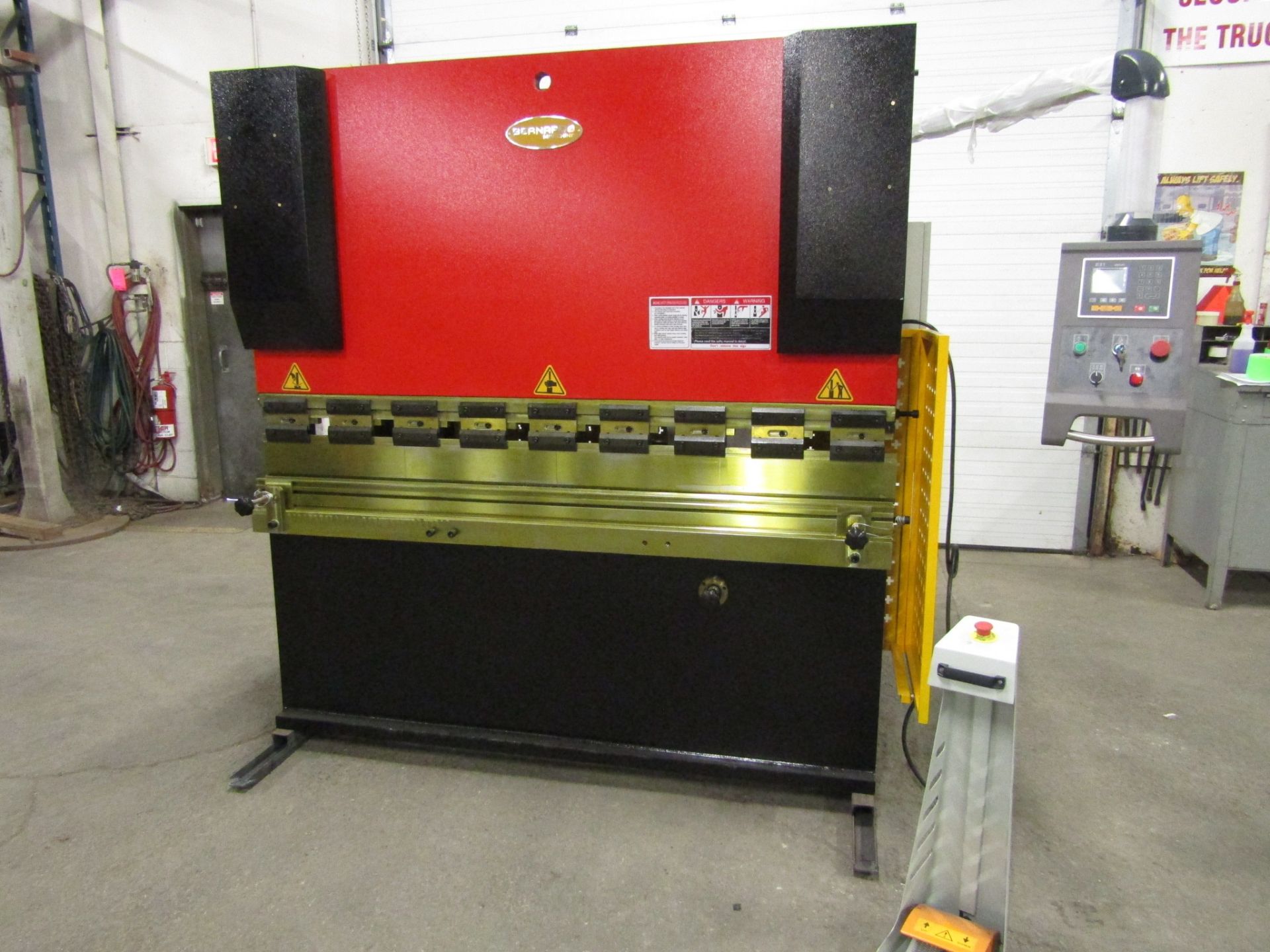 Bernardo Hydraulic Press Brake 100 ton capacity 80" bed - 480/575V 3 phase with CNC back gauge and