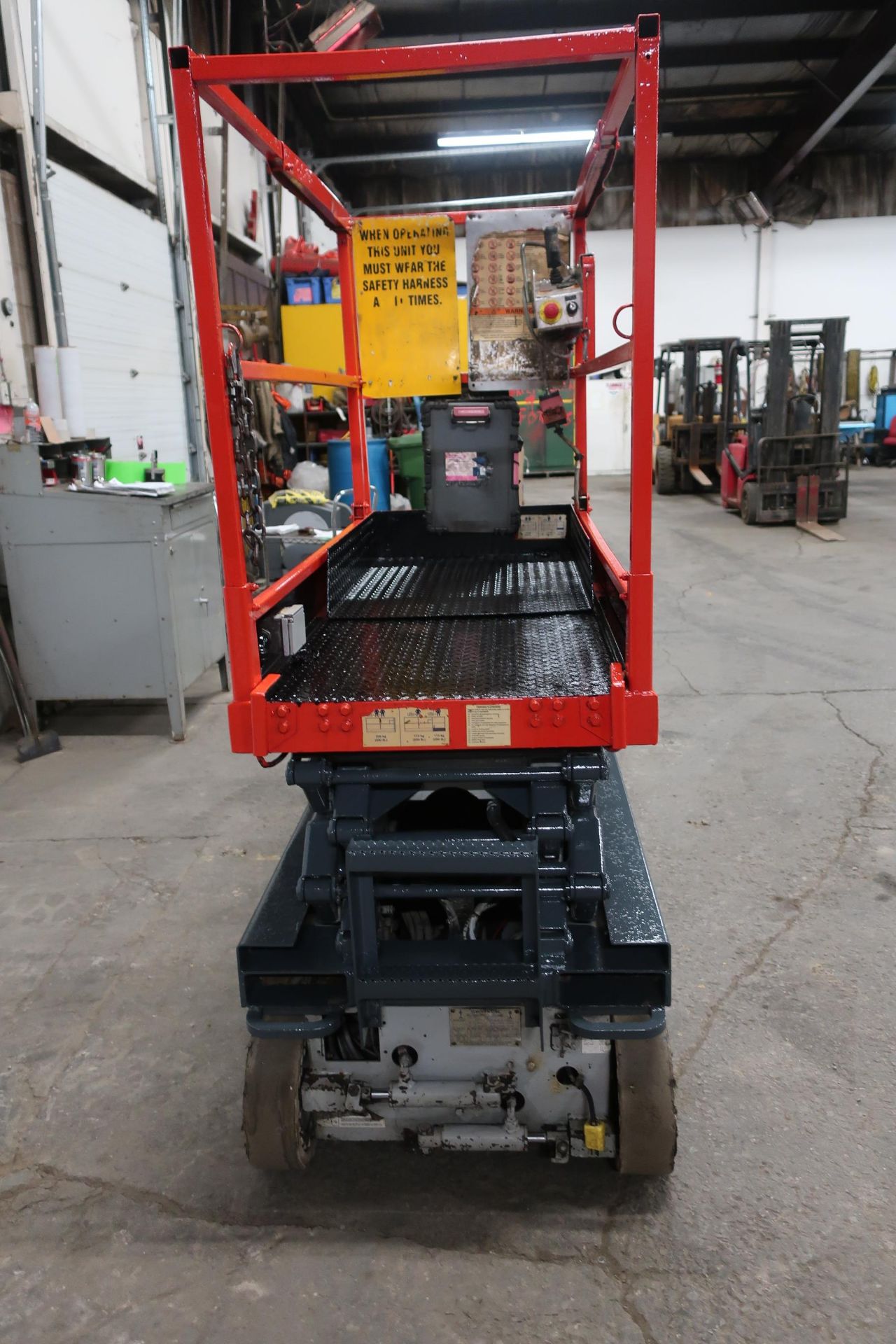 FREE CUSTOMS - SkyJack III Electric Scissor Lift model 3219 - 19 feet lift with pendant controller - Image 2 of 2