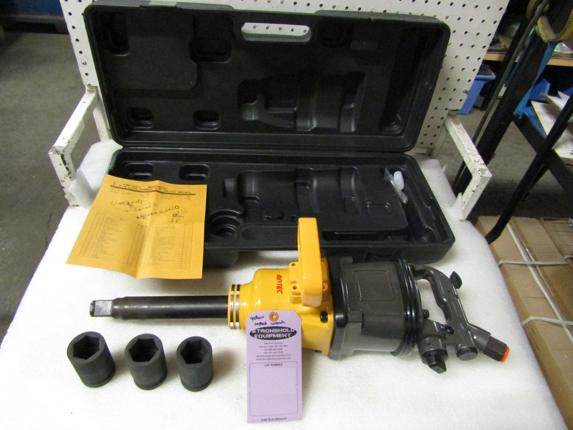 Airtec Extended Reach 1" Drive Air Impact Wrench - MINT UNUSED impact gun complete with sockets in