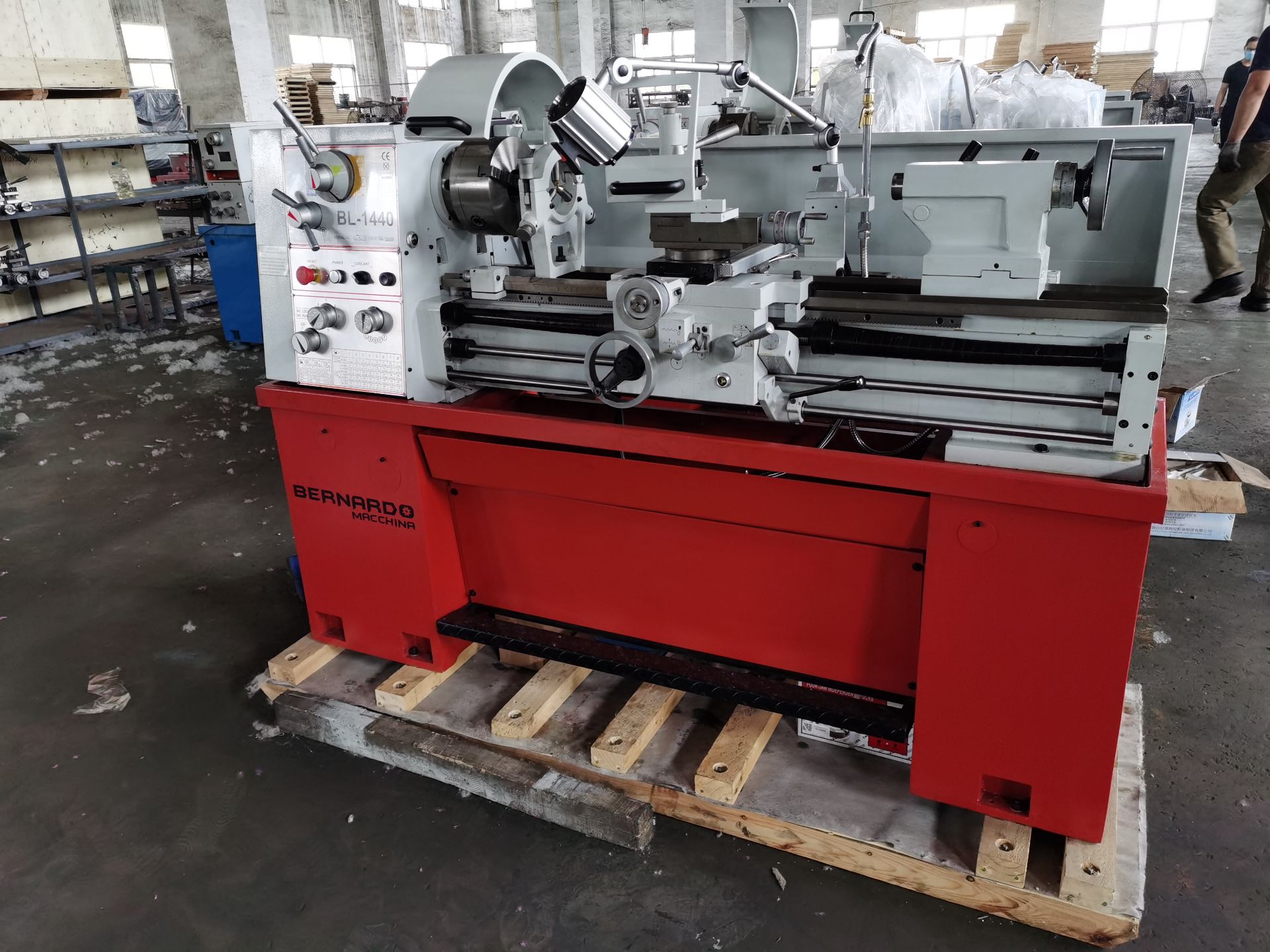 Bernardo Macchina Single Phase Engine Lathe model BL1440 - 14" Swing with 40" Between Centres - - Image 4 of 4