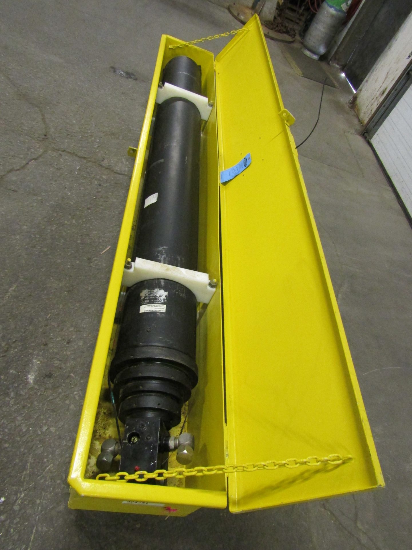 CRT LMC Qualmec Roll-Off Truck 4-stage Hydraulic Cylinder - 8' long NEW UNIT