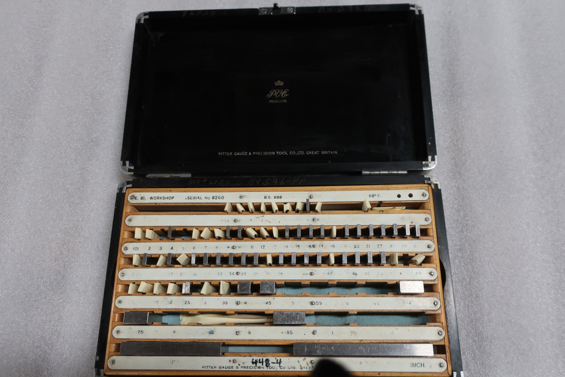 Pitter Gauge and Precision Gauge block set in case