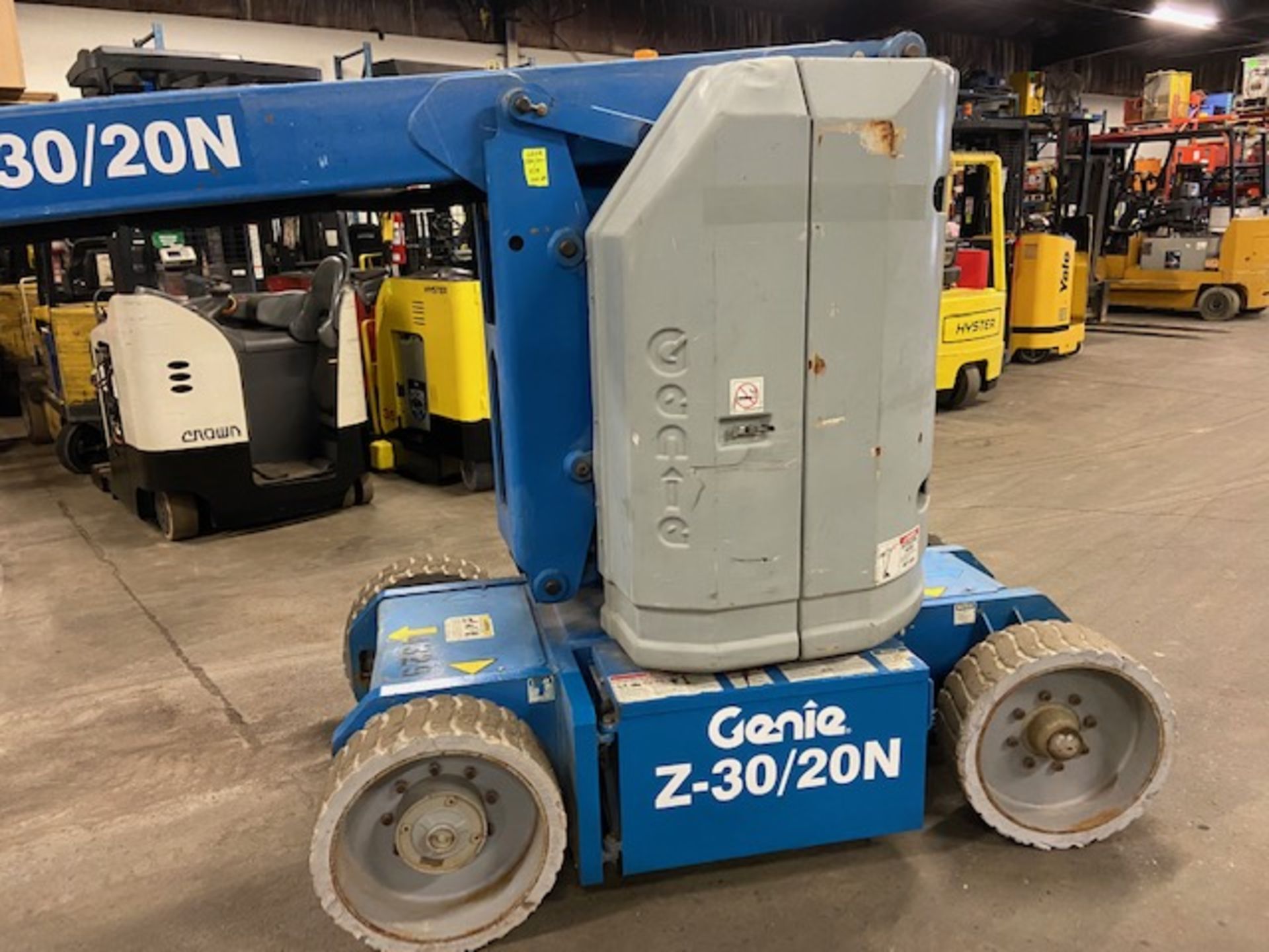 MINT Genie Boom Lift model Z-30/20N with 30' high and 21' Reach with LOW hours