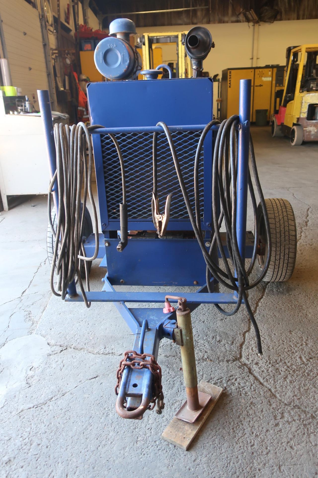 Hobart Arc-Master 351 Welder with DUAL Mig Wire Feeder and weld gun - Image 3 of 3