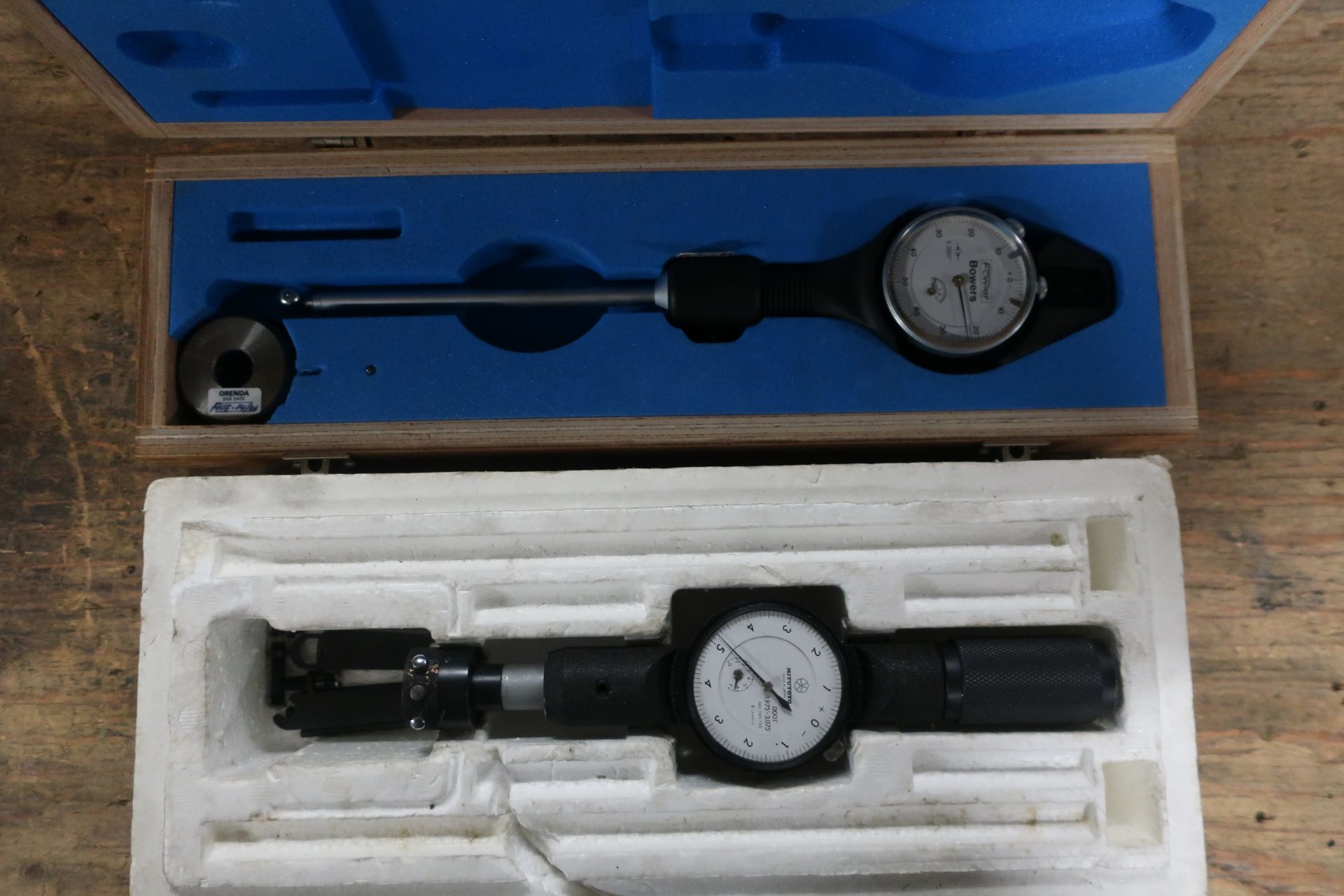 Lot of 2 (2 units) Bowers & Mitutoyo Dial Bore Gauges in cases