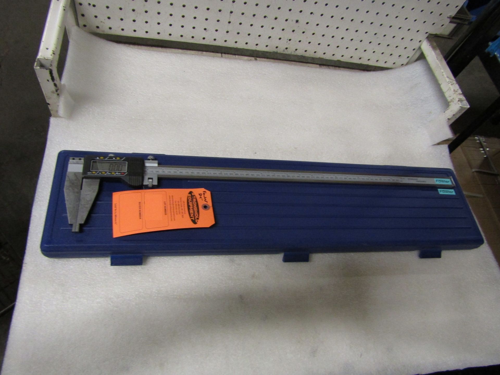 BRAND NEW Fowler 24" / 600mm Digital Caliper - large digital readout display in case - MINT