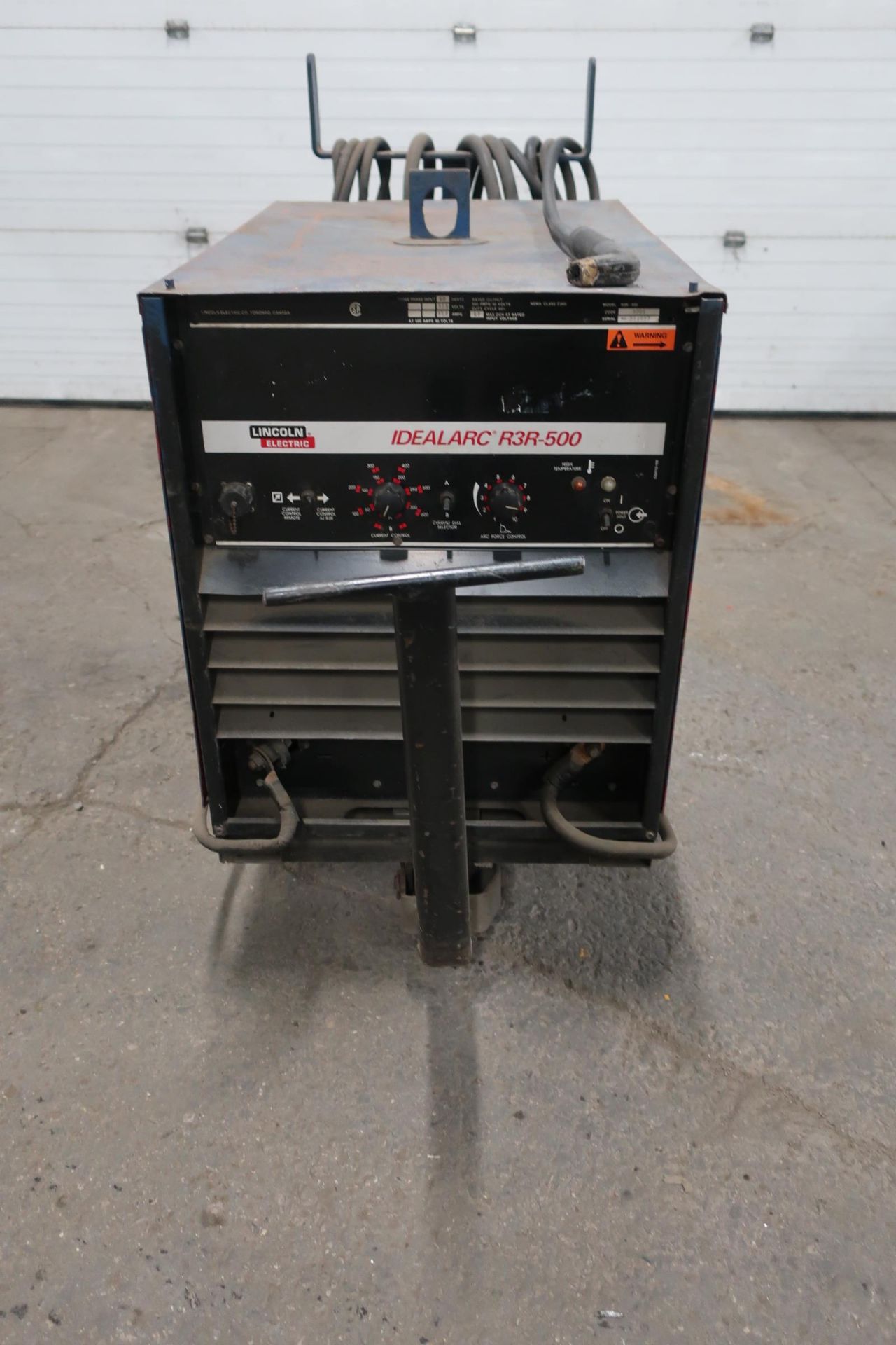 Lincoln Arc Welder Idealarc R3R-500 - 500 amp welding power source