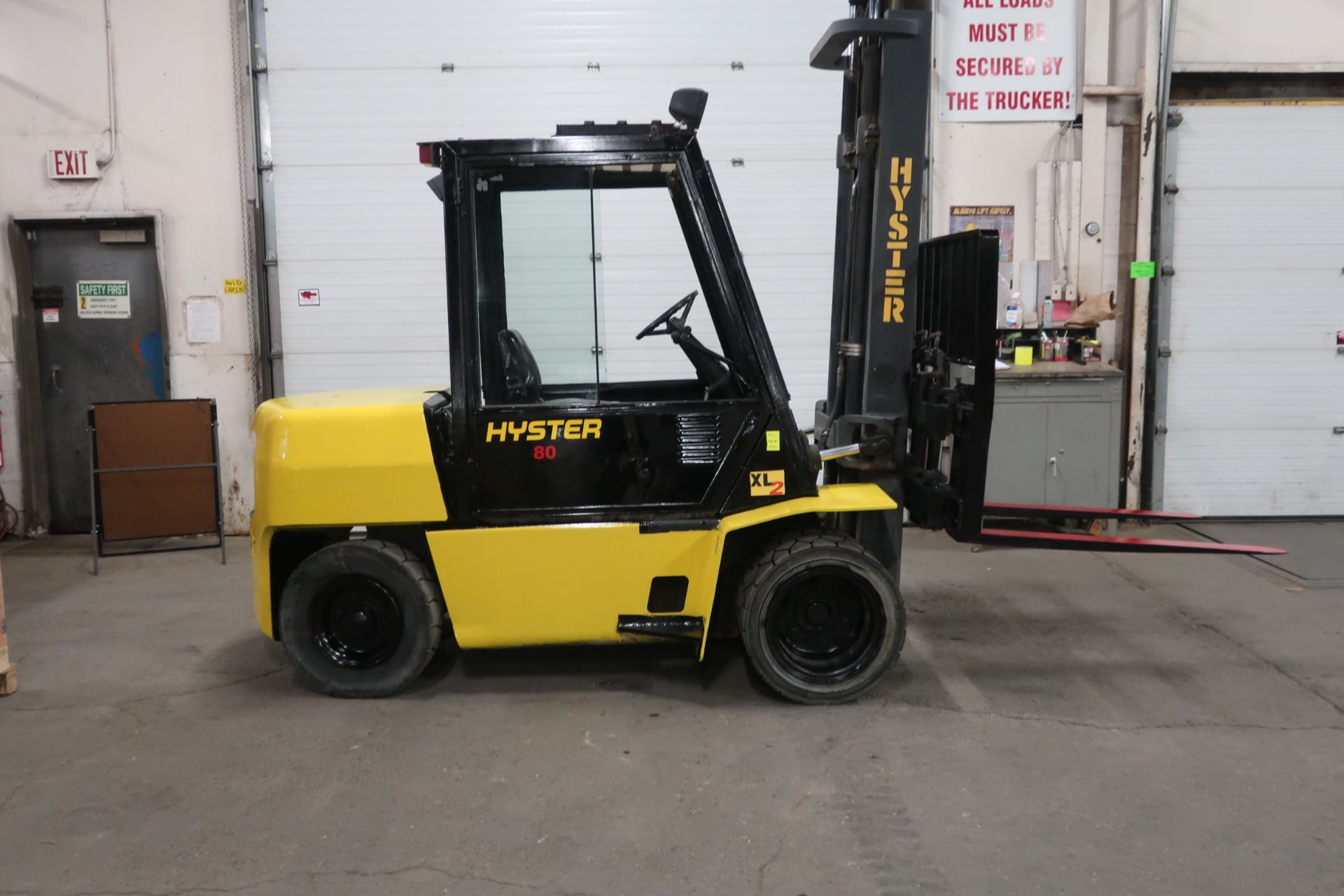 FREE CUSTOMS - Hyster 8000lbs Capacity OUTDOOR Forklift Diesel with sideshift DUAL FRONT TIRES