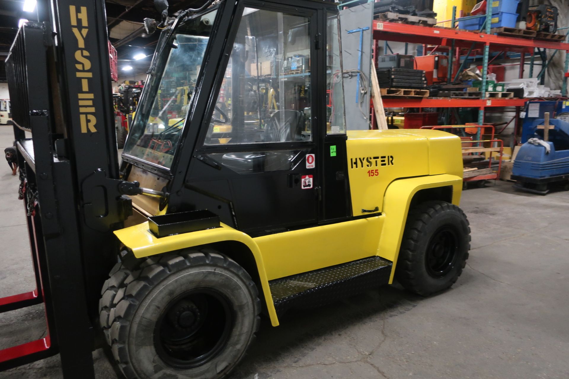 FREE CUSTOMS - Hyster 15500lbs Capacity OUTDOOR Forklift Diesel with sideshift DUAL FRONT TIRES - Image 4 of 4