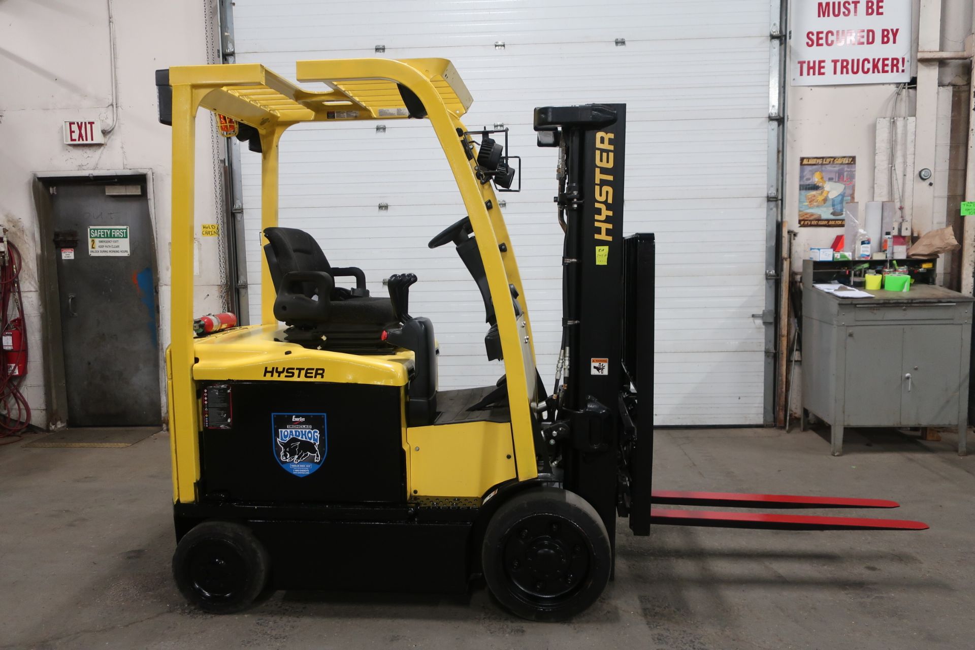 FREE CUSTOMS - 2012 Hyster 5000lbs Capacity Forklift with 3-stage mast - electric with sideshift