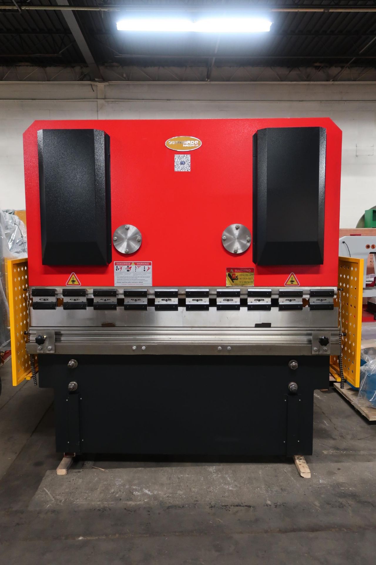 Bernardo Hydraulic Press Brake 100 ton capacity 80" bed - 480/575V 3 phase with CNC back gauge and