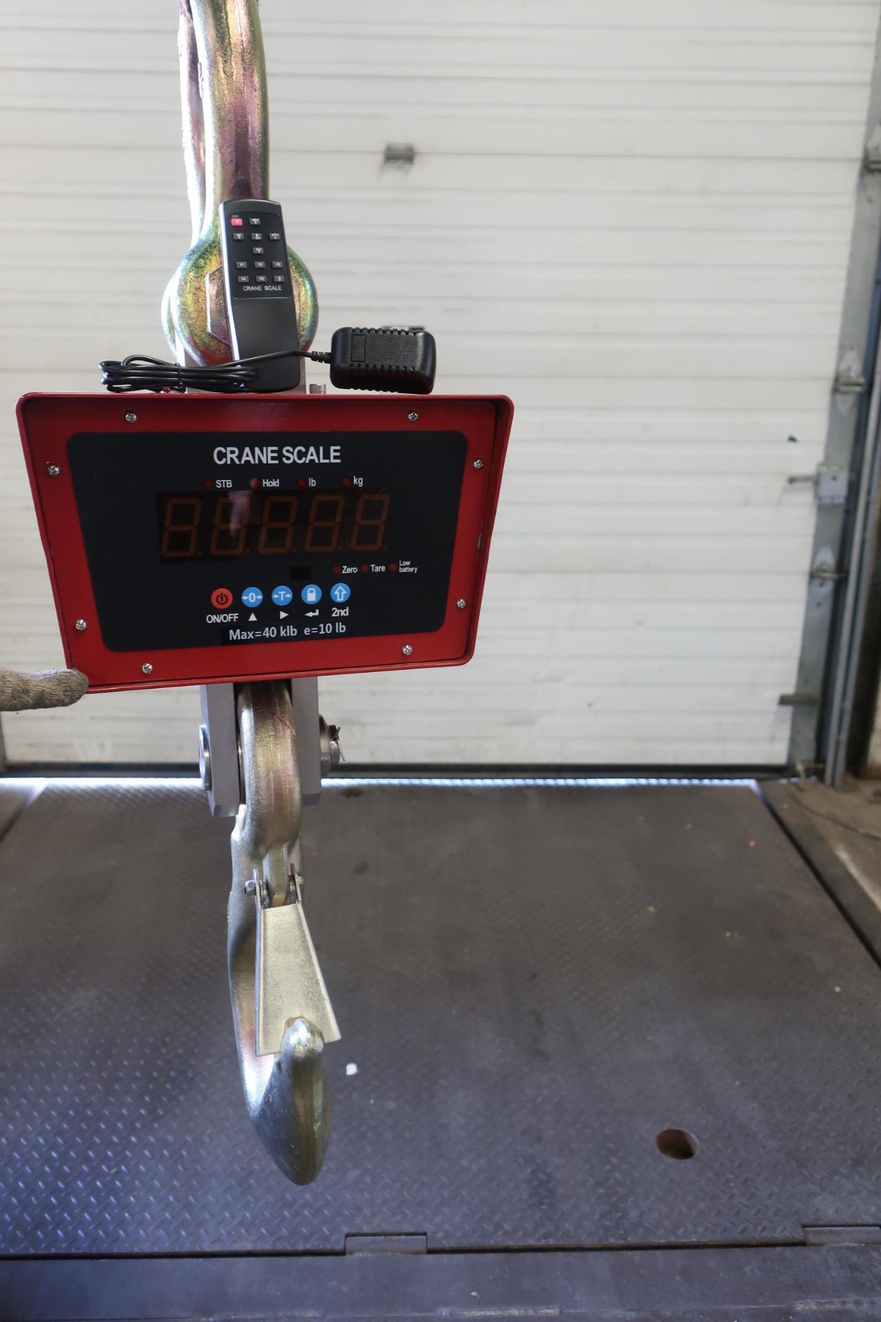 Hanging MINT Digital Crane Scale 40,000lbs 20 ton Capacity - complete with remote control and