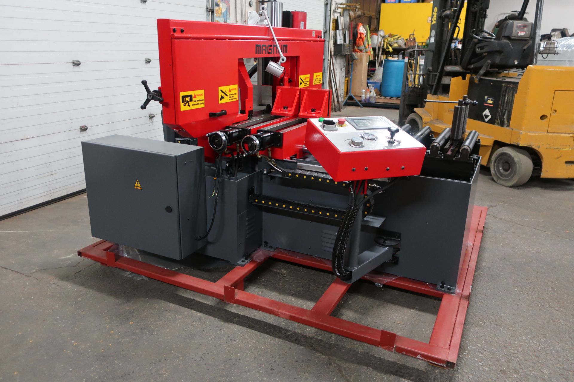 Magnum BS-2020A Programmable Horizontal Band Saw with touch screen - with auto-feed and auto- - Image 3 of 4