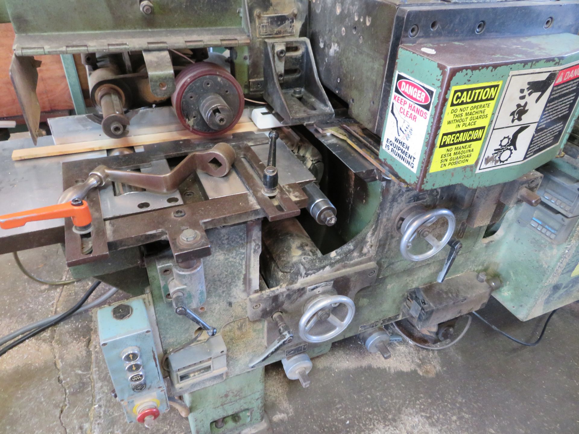 (1986) Weinig mod. U22A, 6" x 5-Head Moulder Var. Spd. Drive, 1-13/16" Dia. Shaft; S/N 222-817 - Image 3 of 5