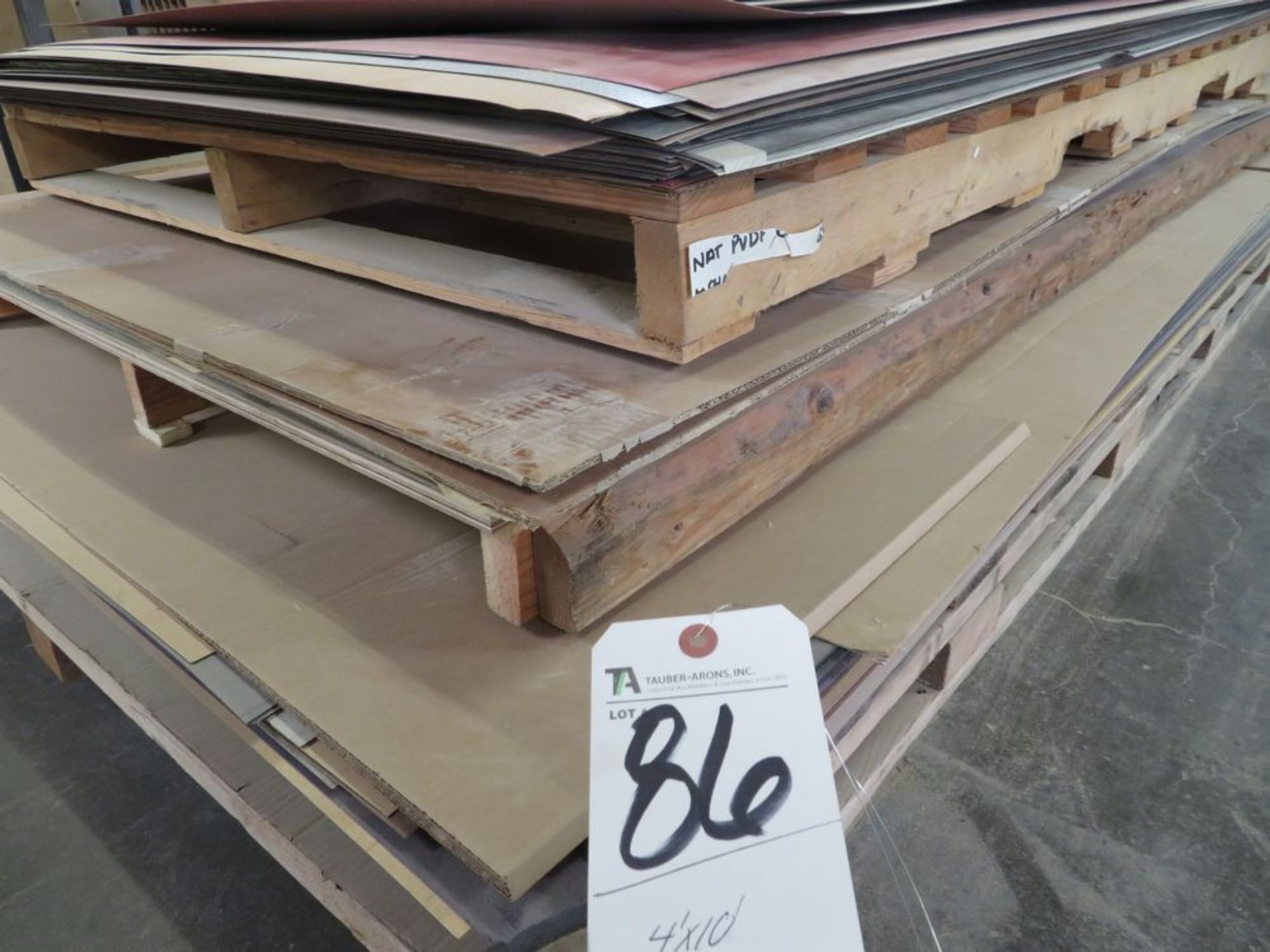 (Lot) Assorted Laminate, 4' x 10'