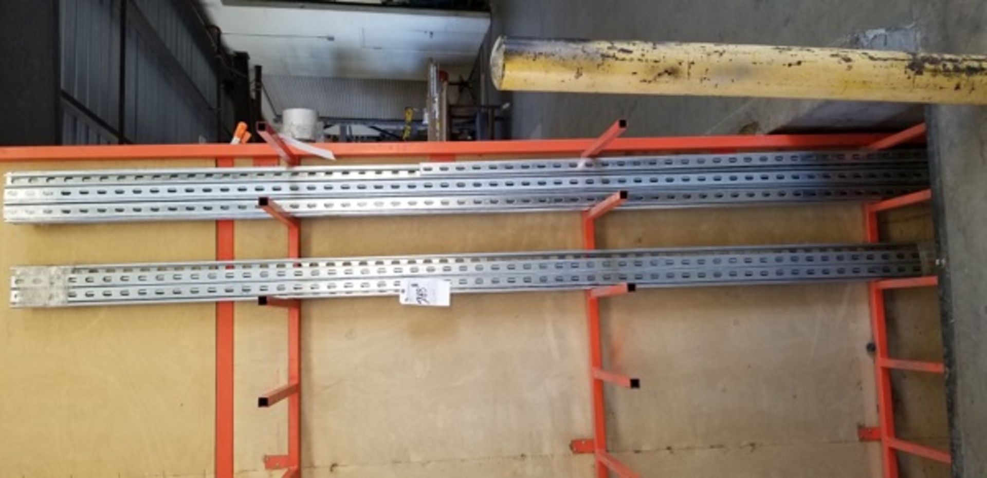 (Lot) Steel Unistruct (No Rack)