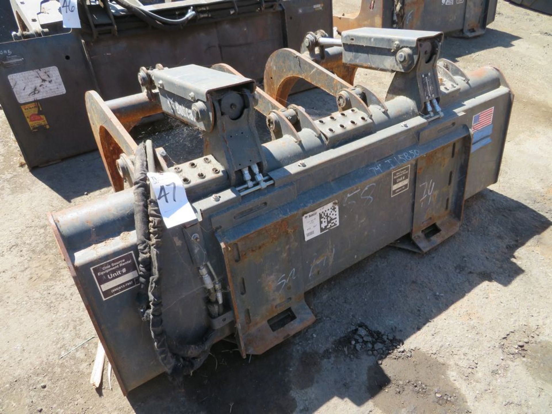 (2017) Bobcat GRPL 74, 74" Grapple Bucket Unit: GB103; S/N 5818