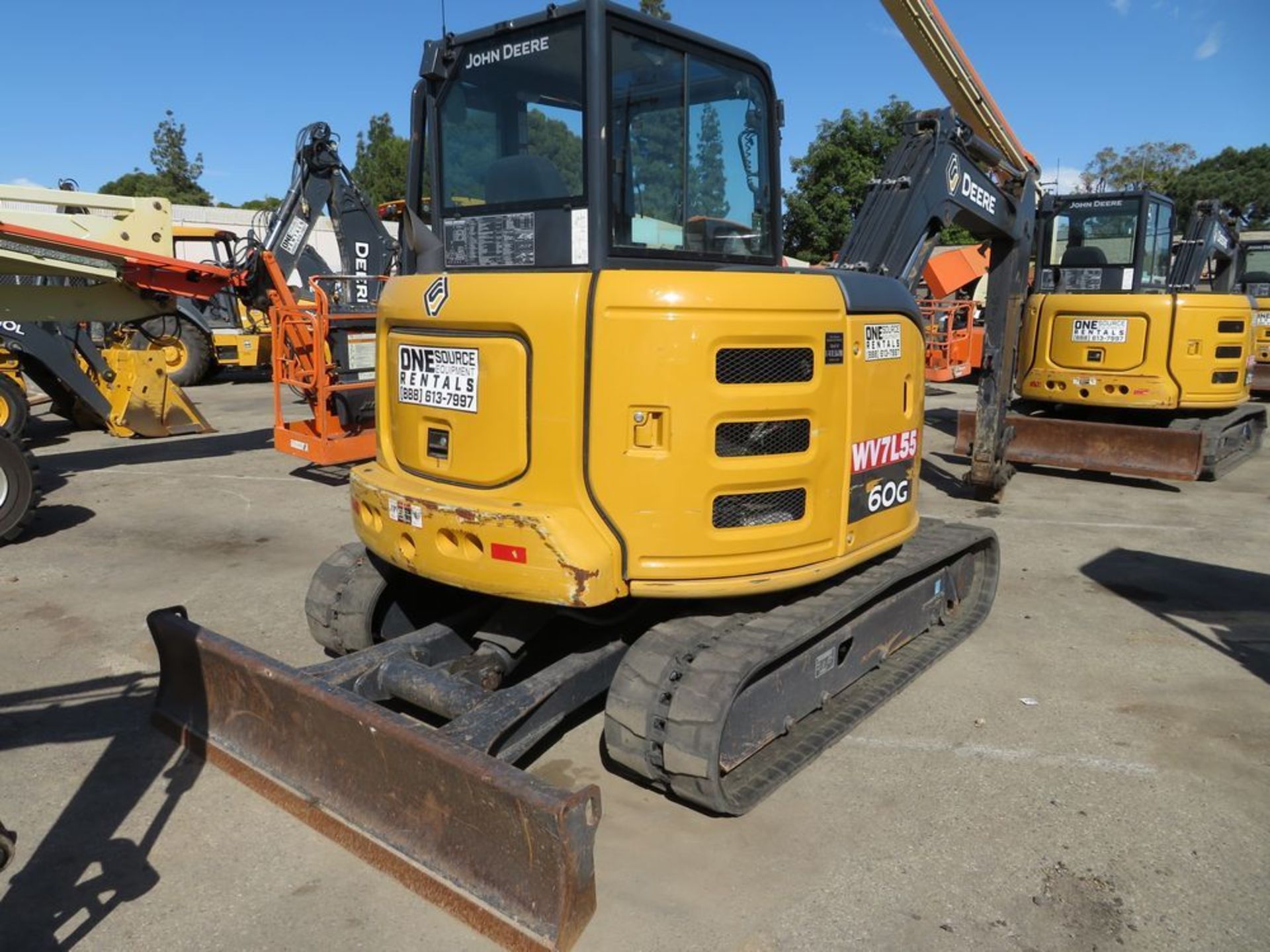 (2017) John Deere mod. 60G, Compact Excavator Net Power 39.6KW (53hp), Max Digging Depth 3.77m, - Image 5 of 9