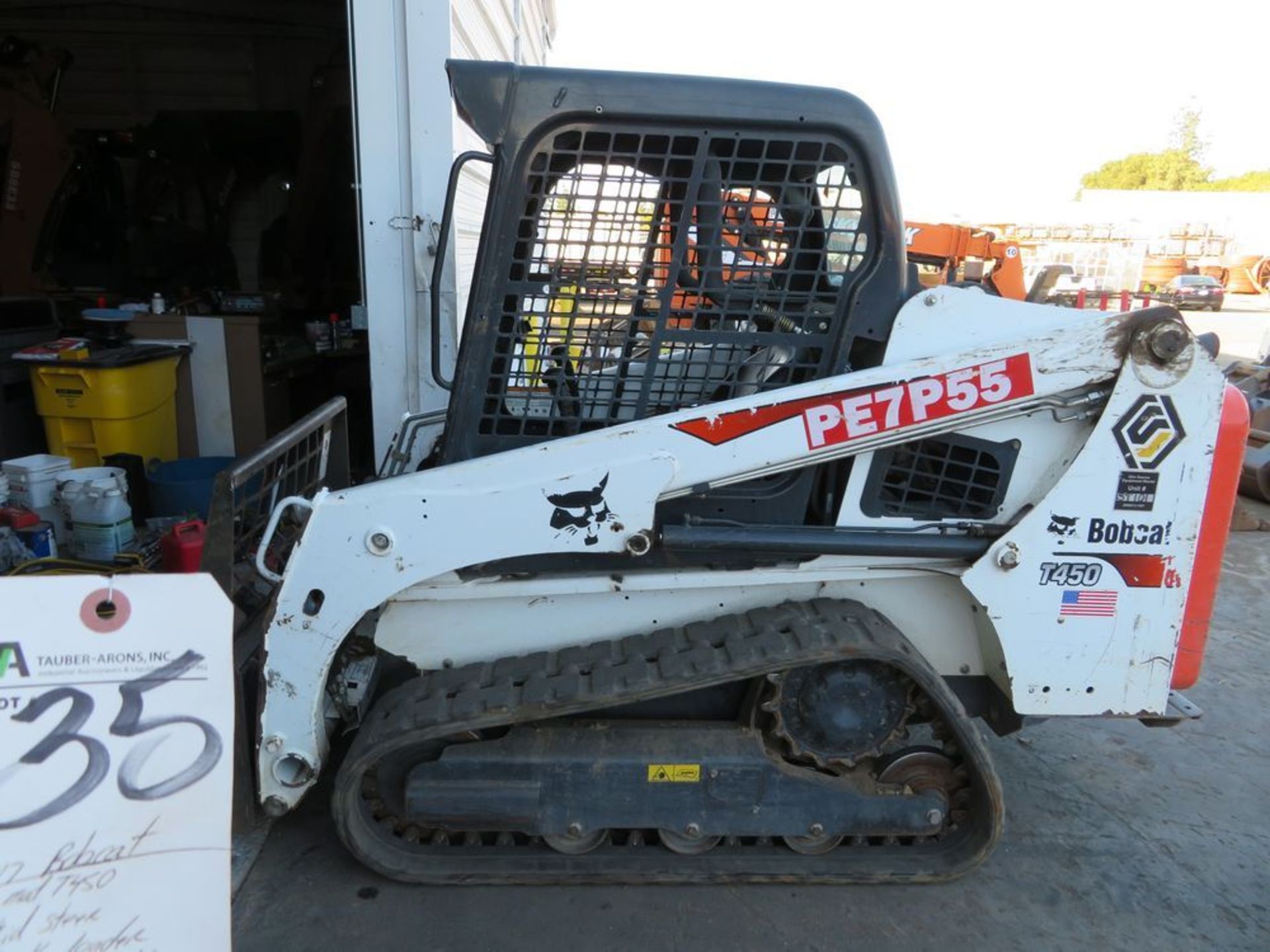 (2017) Bobcat mod. T450, Skid Steer Track Loader, Diesel, 61.1hp, Rated Operating Cap. (ISO), 1, - Image 3 of 10