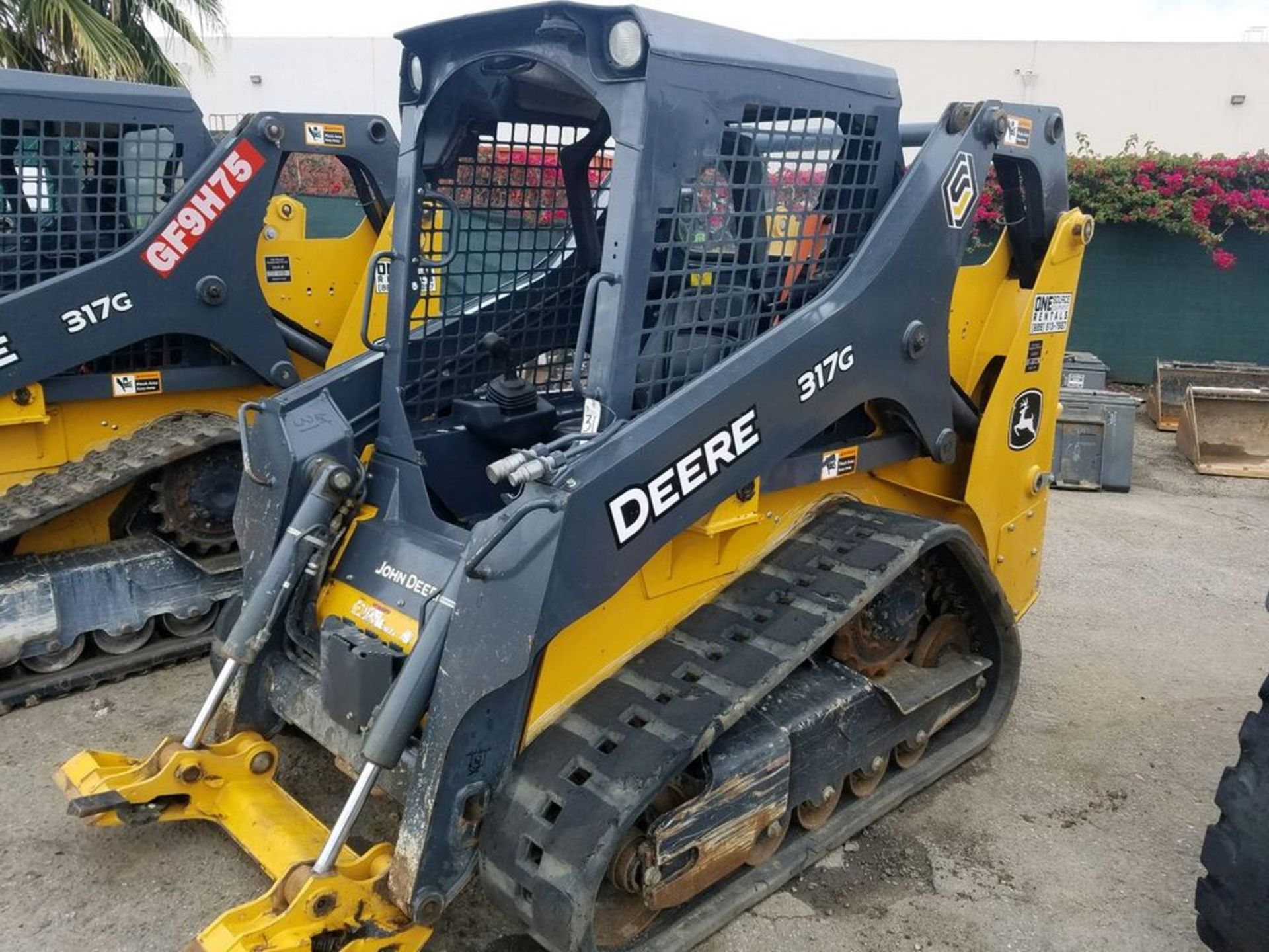 (2017) John Deere mod. 317G, Skid Steer Loader Rated Operated Cap. 9.651KG, 2.125lb Gross, HP 48.5