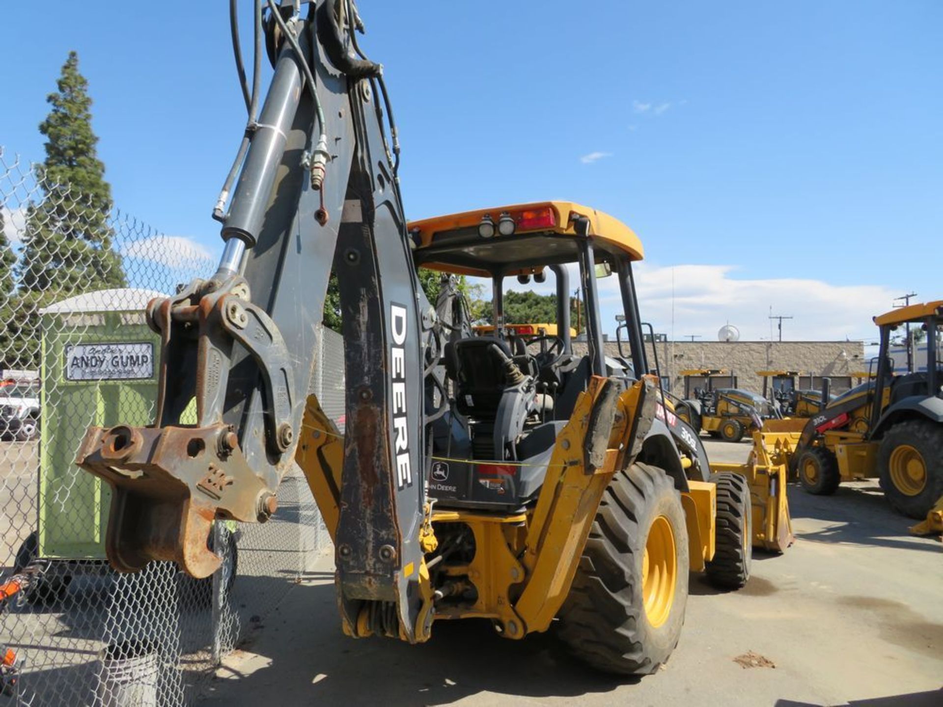 (2017) John Deere mod. 310SL Backhoe Loader Net Power 74KW (99hp) at 2,240 RPM, Max Standard - Image 5 of 10