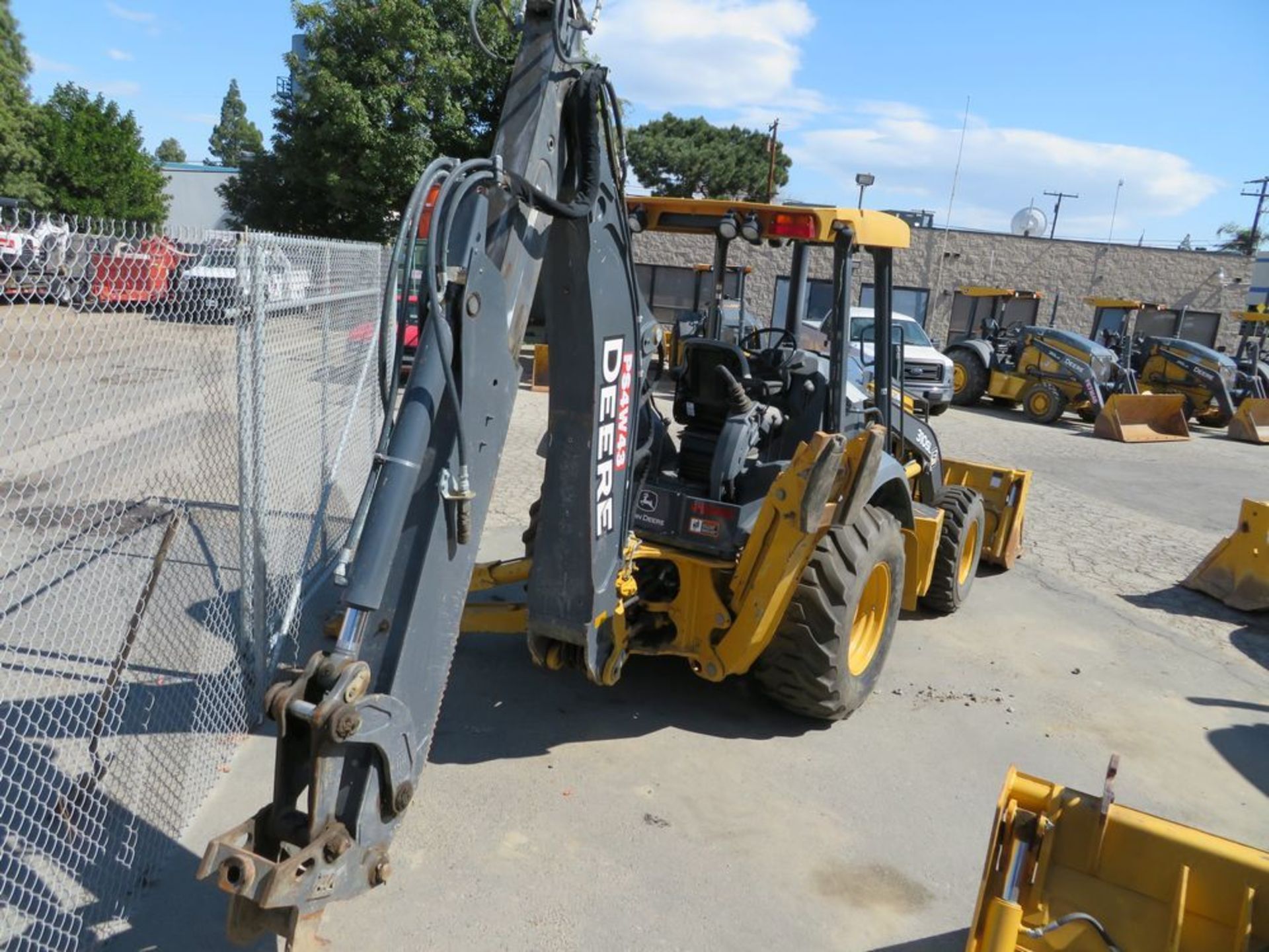 (2017) John Deere mod. 310SL Backhoe Loader Net Power 74KW (99hp) at 2,240 RPM, Max Standard - Image 5 of 10