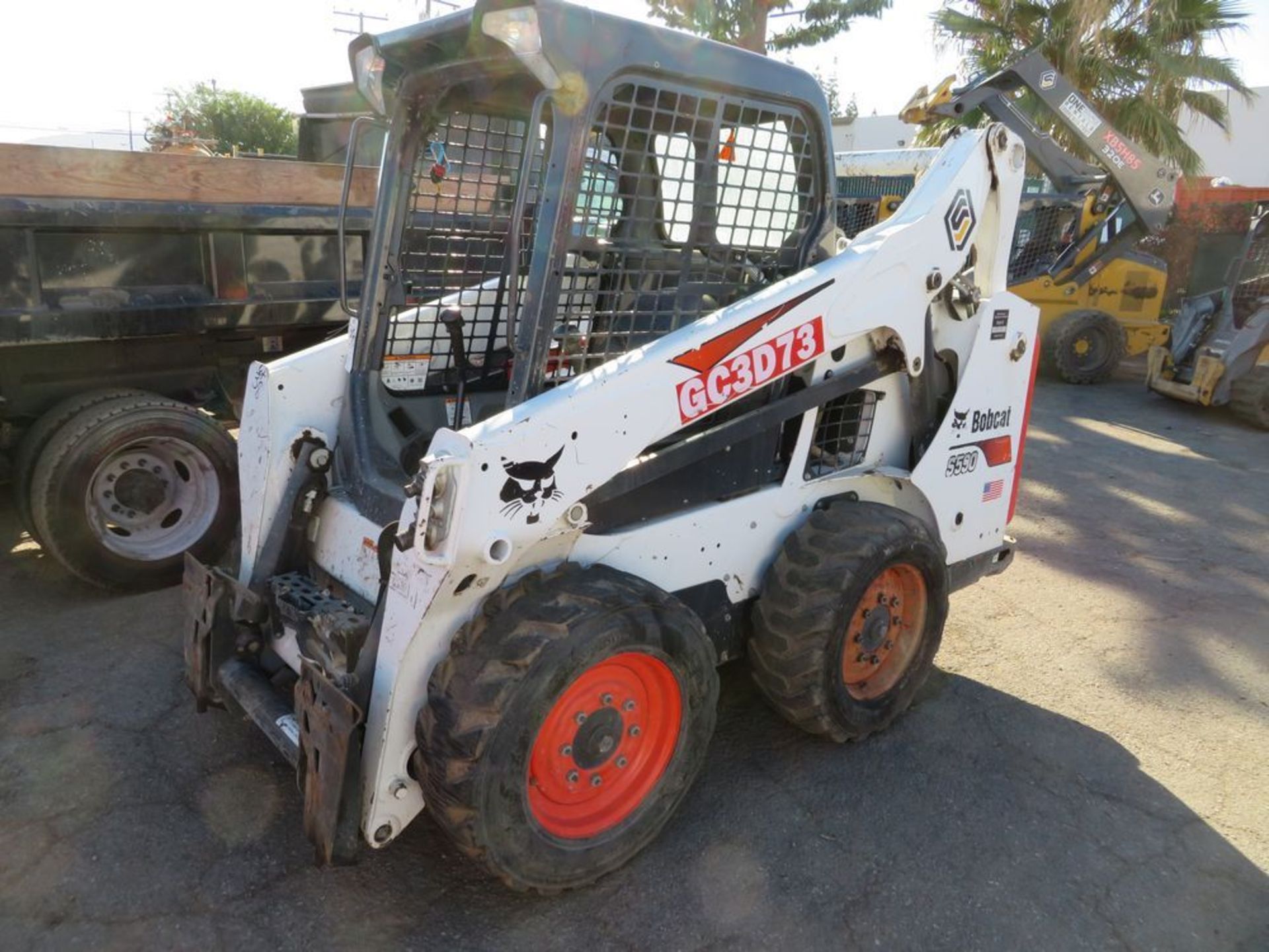 (2017) Bobcat mod. S590, Skid Steer Loader Diesel, 66hp, Rated Operating Cap. (ISO) 2,100lb., - Image 3 of 7