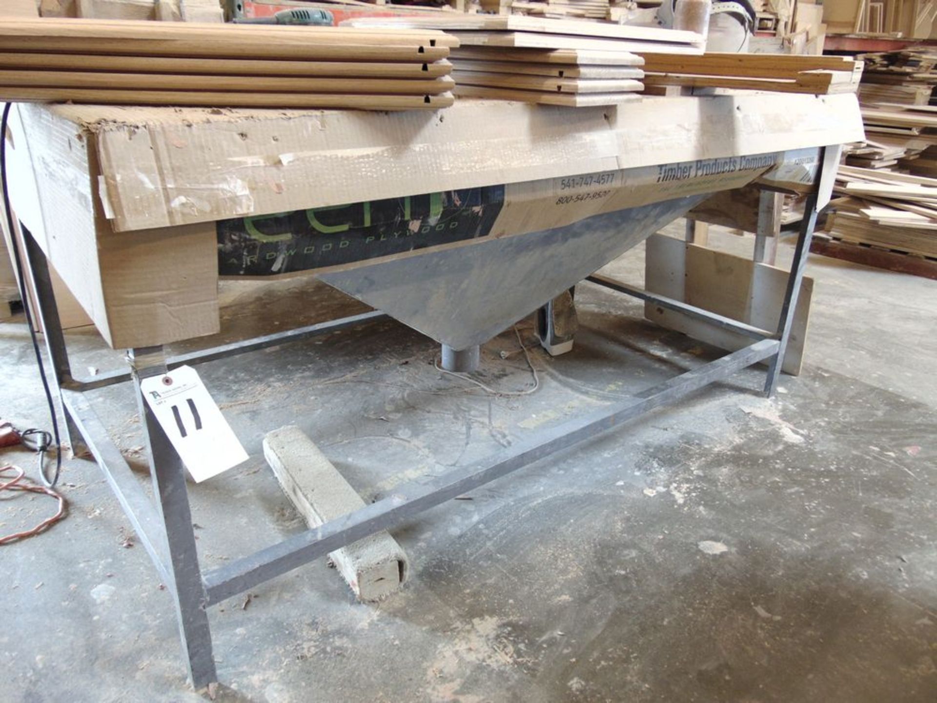 Downdraft Sanding Table, 2' x 6'