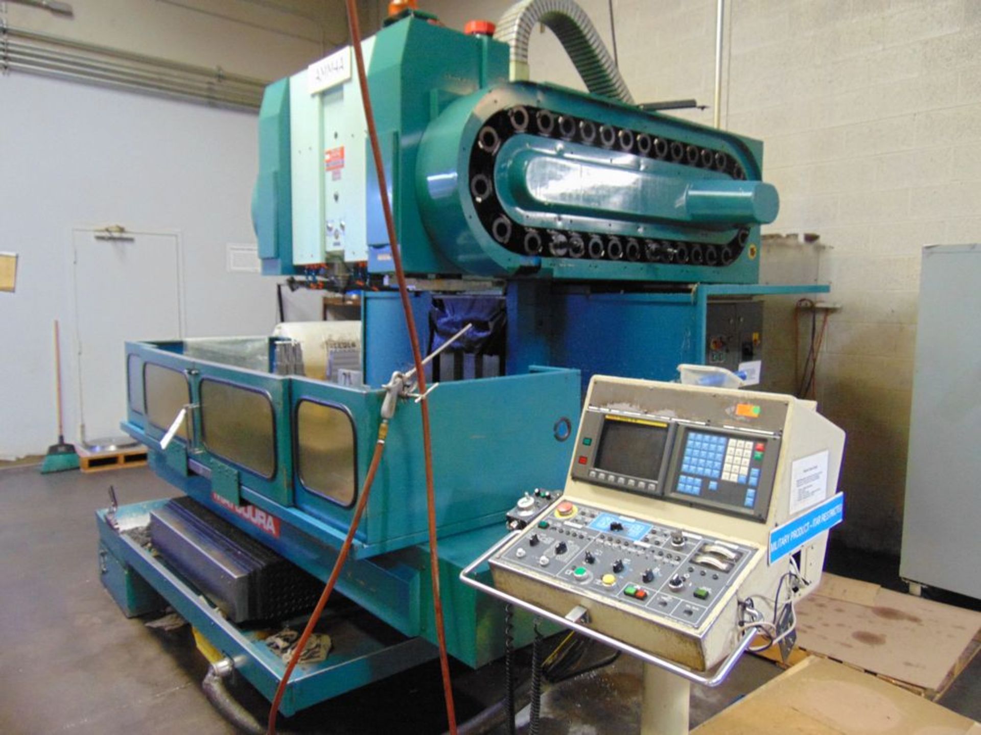 (1990) Matsuura mod. MC1000 VDCA, 3-Axis CNC Vertical Machine Center, Dual Spindle, 3' x 4' Table, - Image 2 of 5