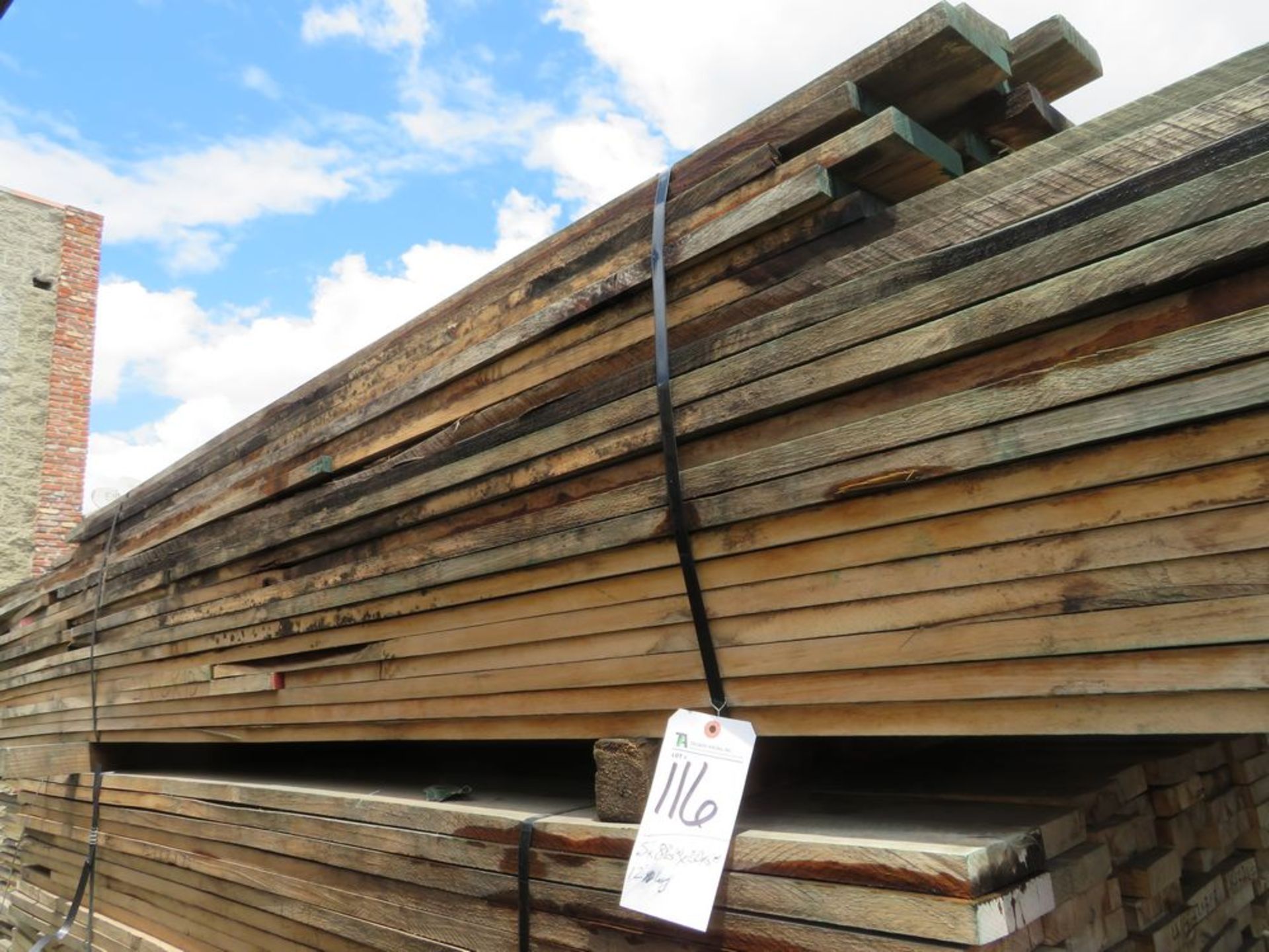 (Lot) Hickory 5'' x 8 Pcs. Wide x 22 Pcs.