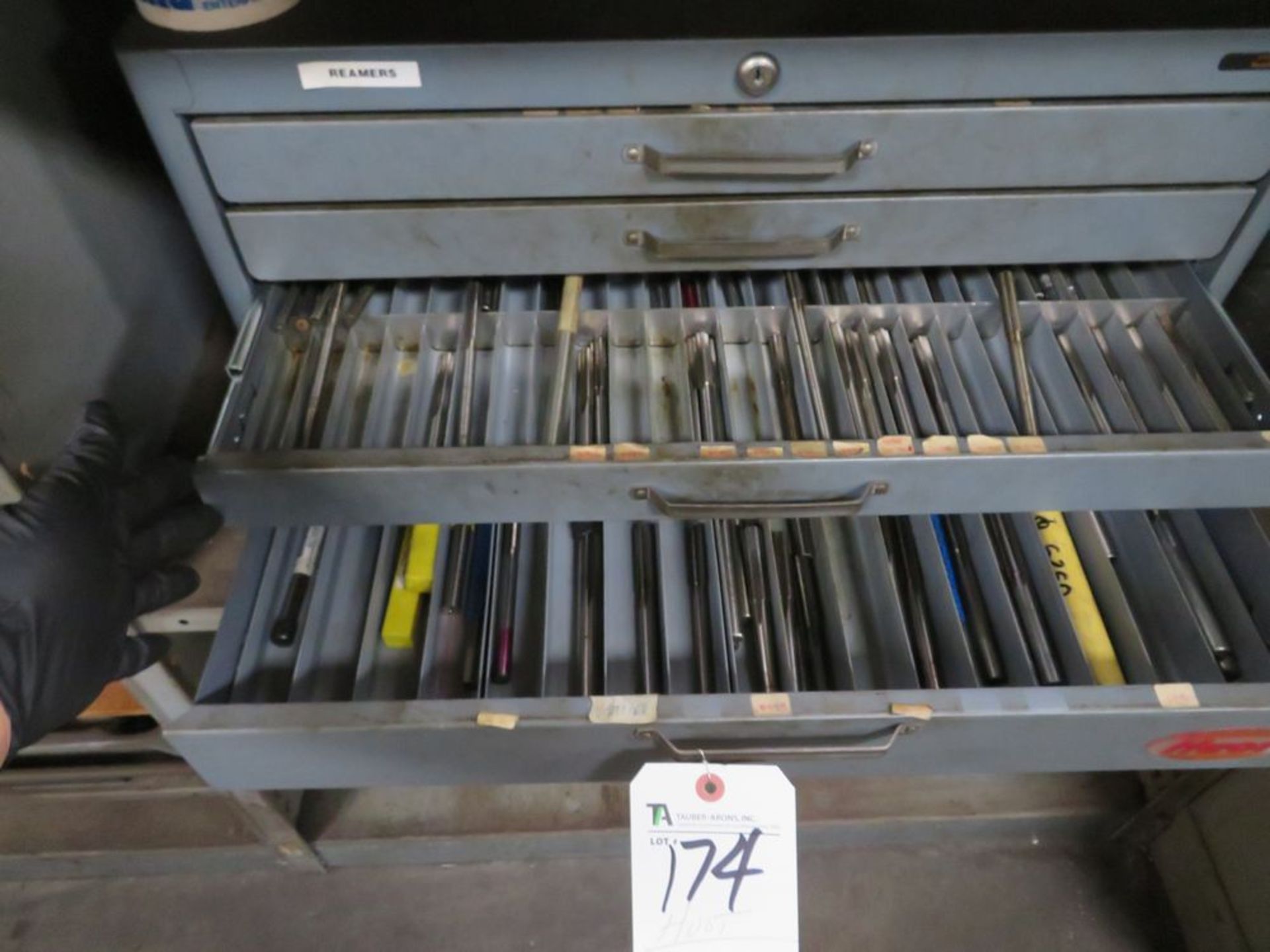 (Lot) Huot 4-Drawer Tooling Cabinet w/ Assorted Size Reamers, .0394, .120, .123, etc.