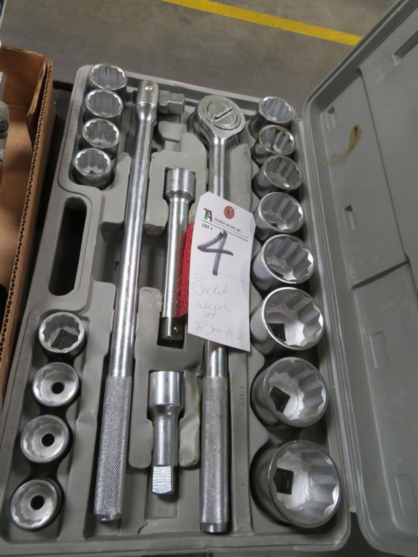 Socket Wrench Set, 3/4'' Drives, 7/8'' - 2''